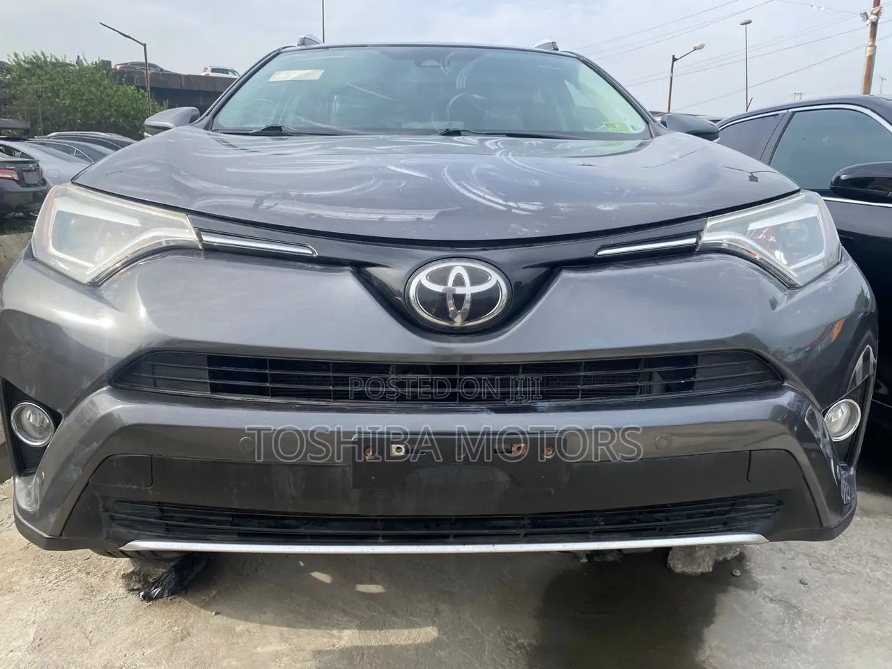 Toyota RAV4 2017 Gray