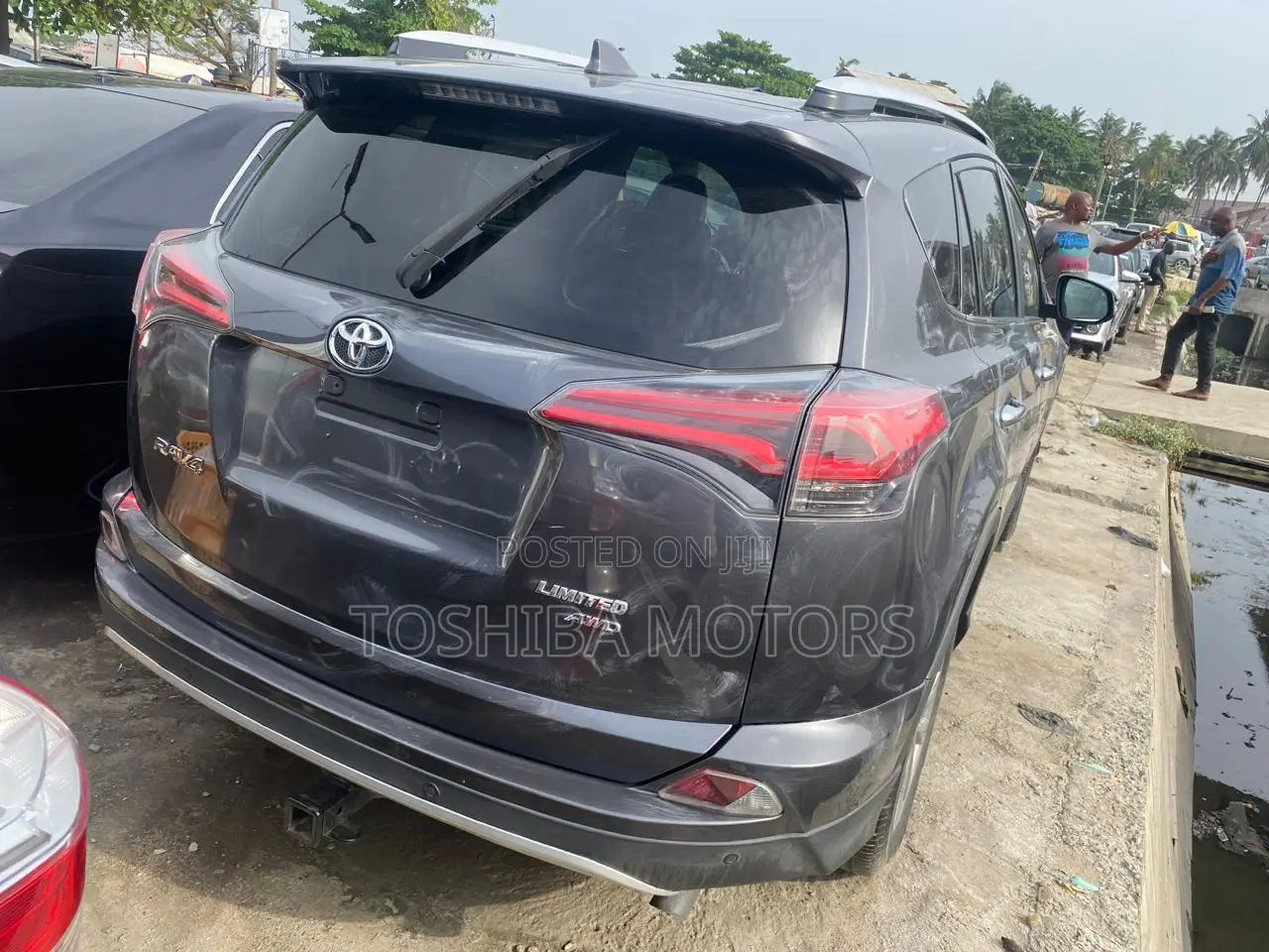 Toyota RAV4 2017 Gray