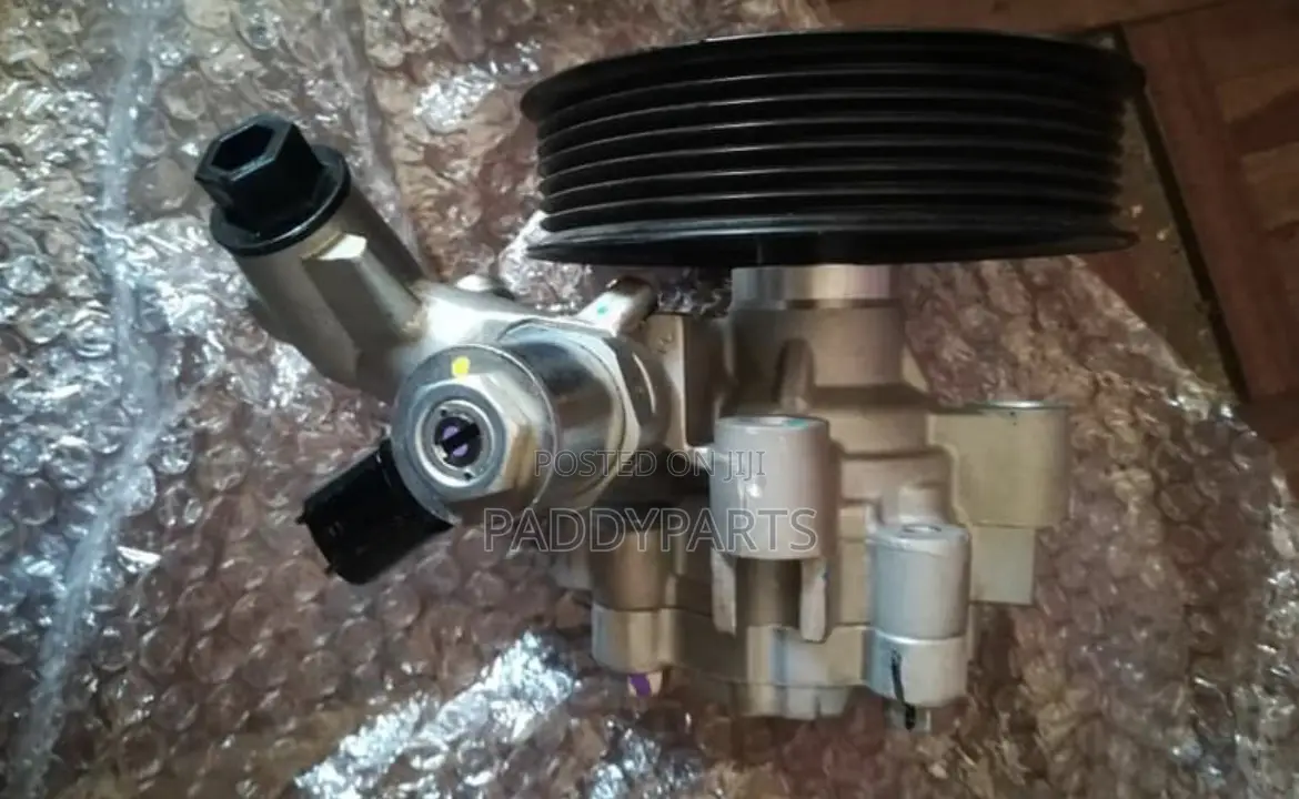 Toyota Fortuner Steering Pump 2016-2018