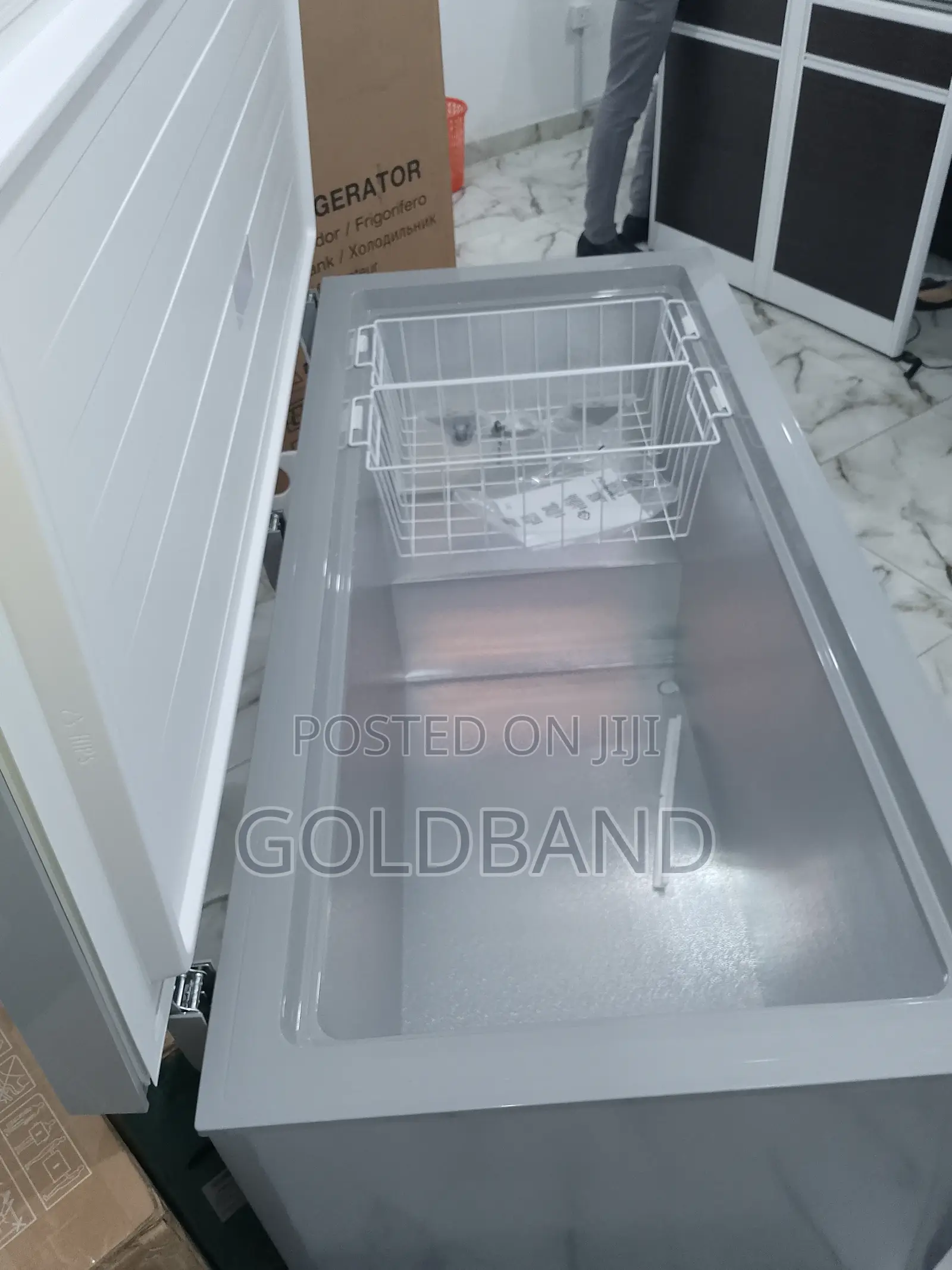 Hisense 420 Liters Fc-55dd Chest Freezer- Low Noise