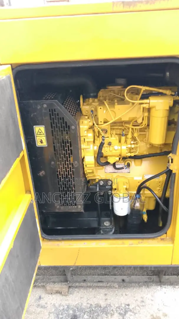 110kva Mantrac Cat Soundproof Diesel Generator