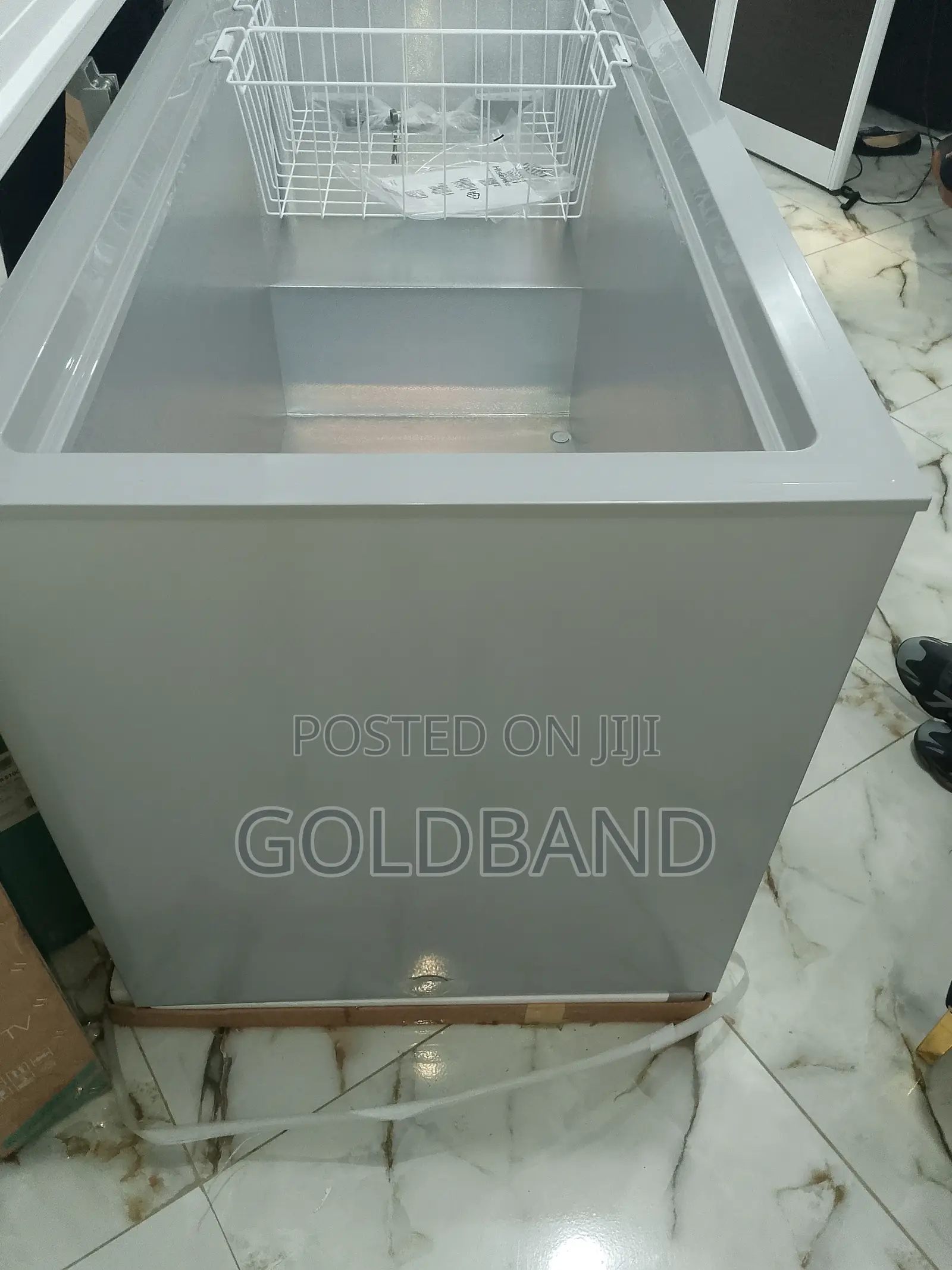 Hisense 420 Liters Fc-55dd Chest Freezer- Super Fast Freeze