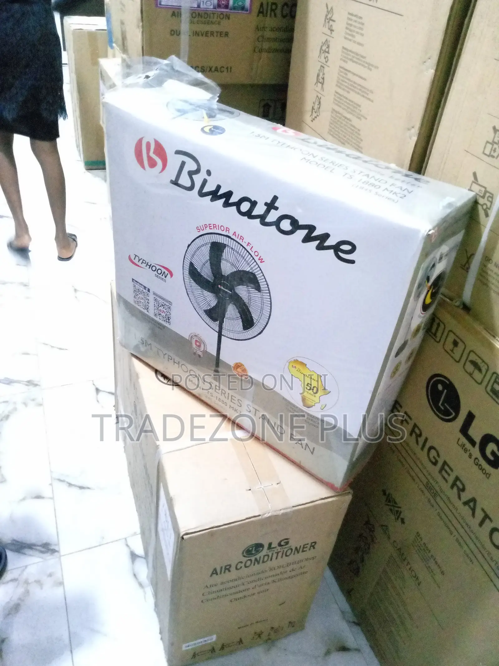 New in Binatone Stand Fan