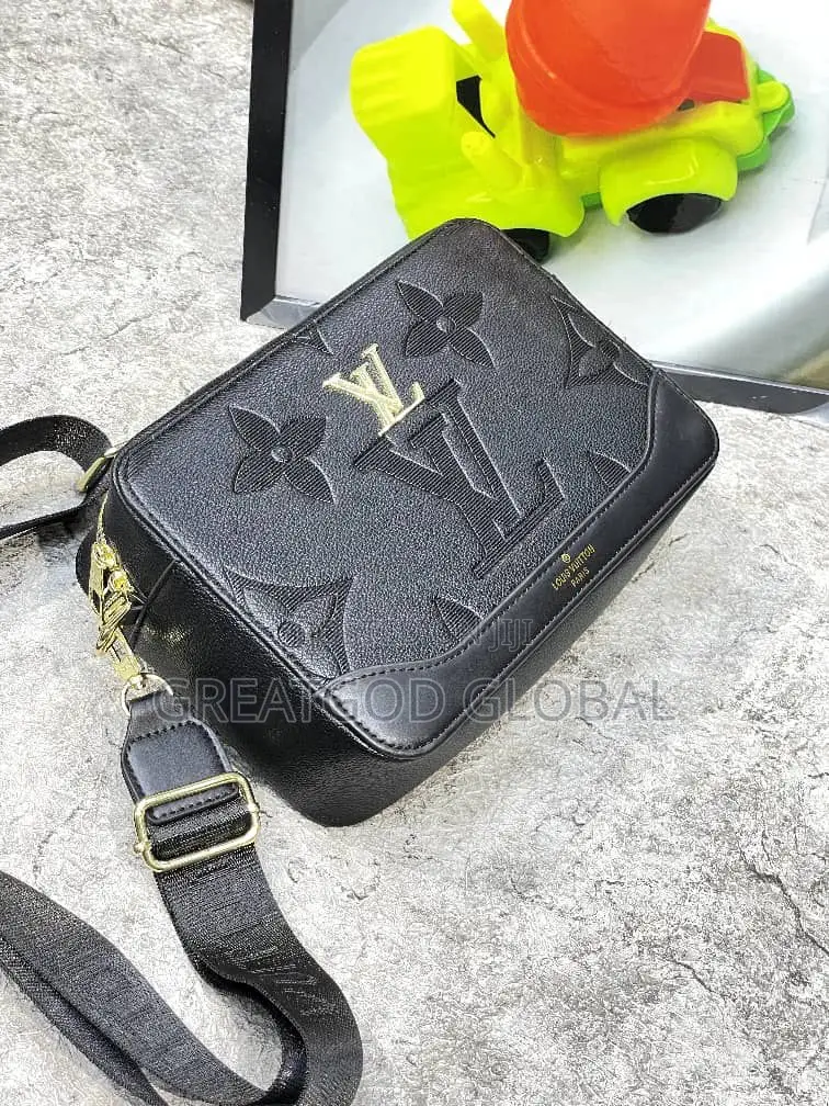 Louis Vuitton Shoulder Cross Bag Luxury