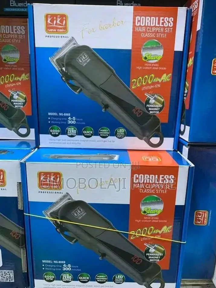 Kiki Professional Rechargeable Clipper With Display Screen