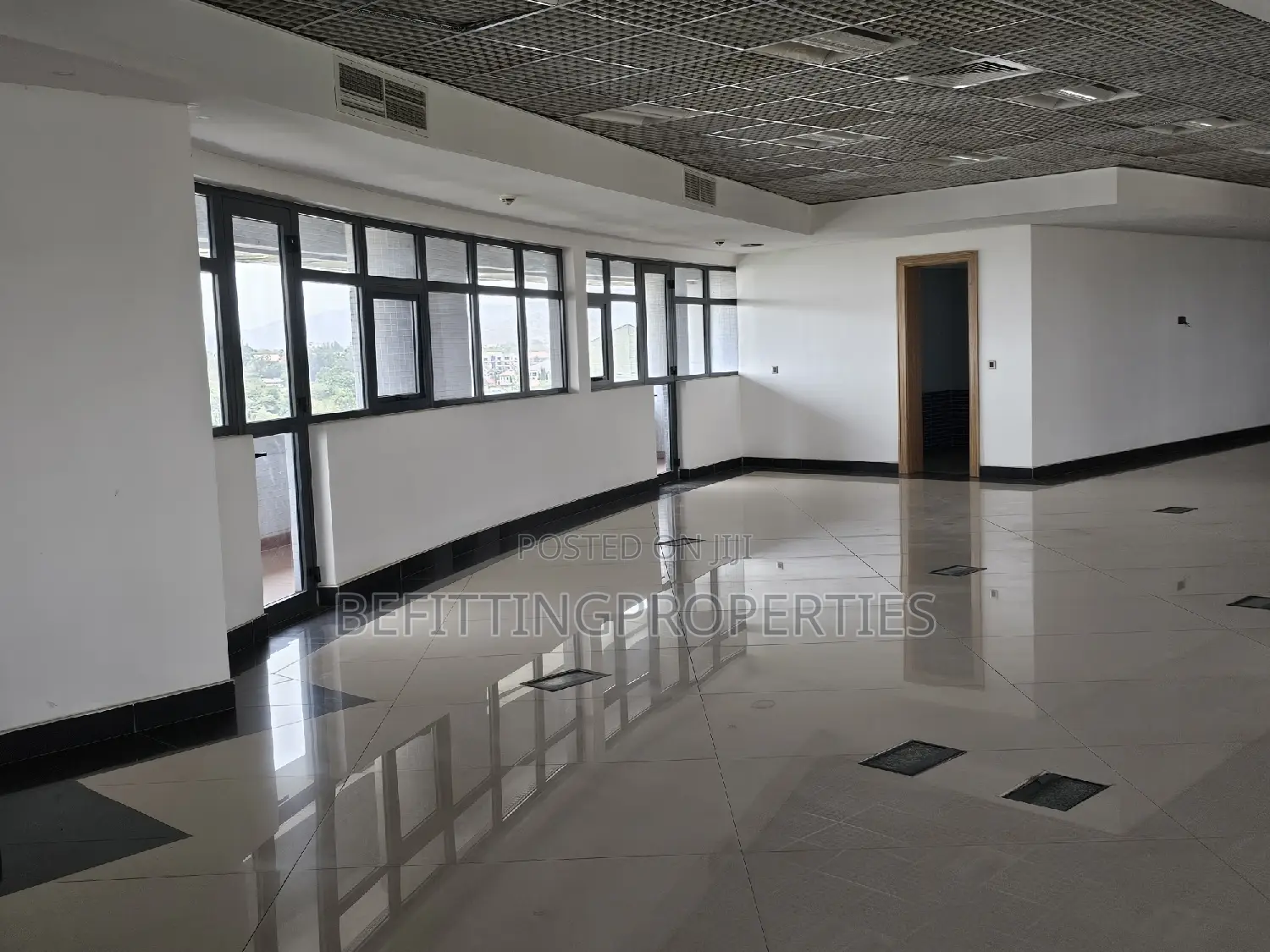 Exquisite 450sqm Office Space in Maitama for Rent