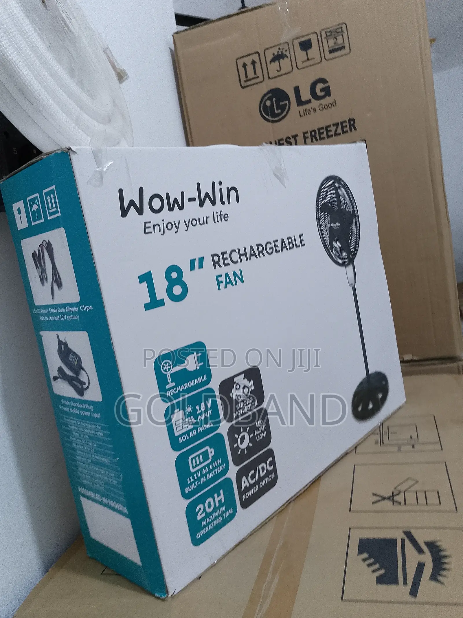 Durable 17.2" Wow-Win Rechargeable Fan