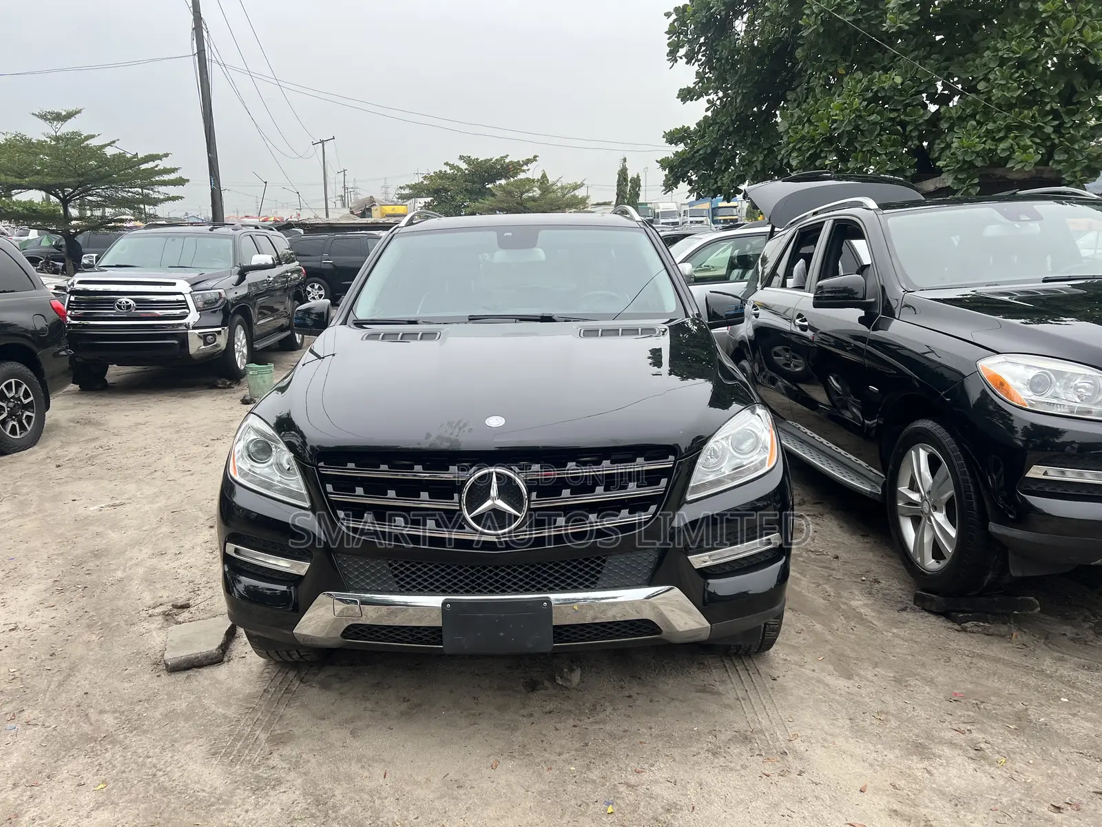 Mercedes-Benz M Class 2012 Black
