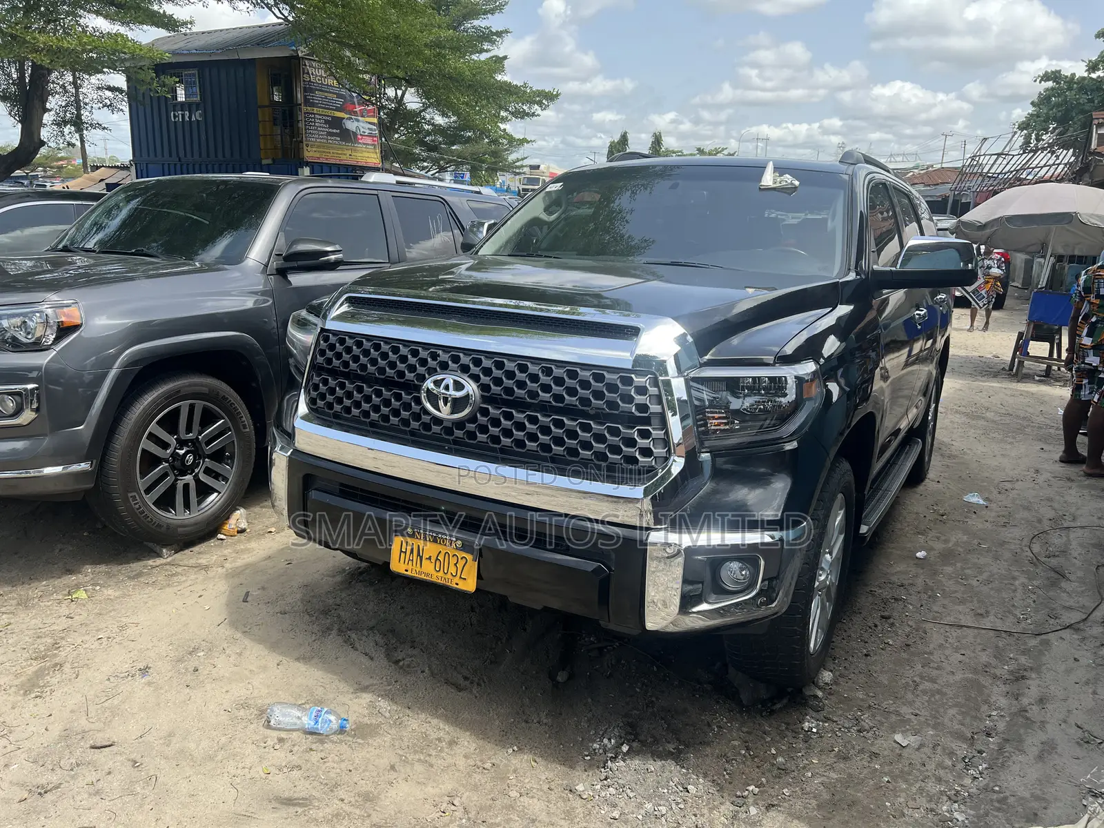 Toyota Sequoia 2016 Black
