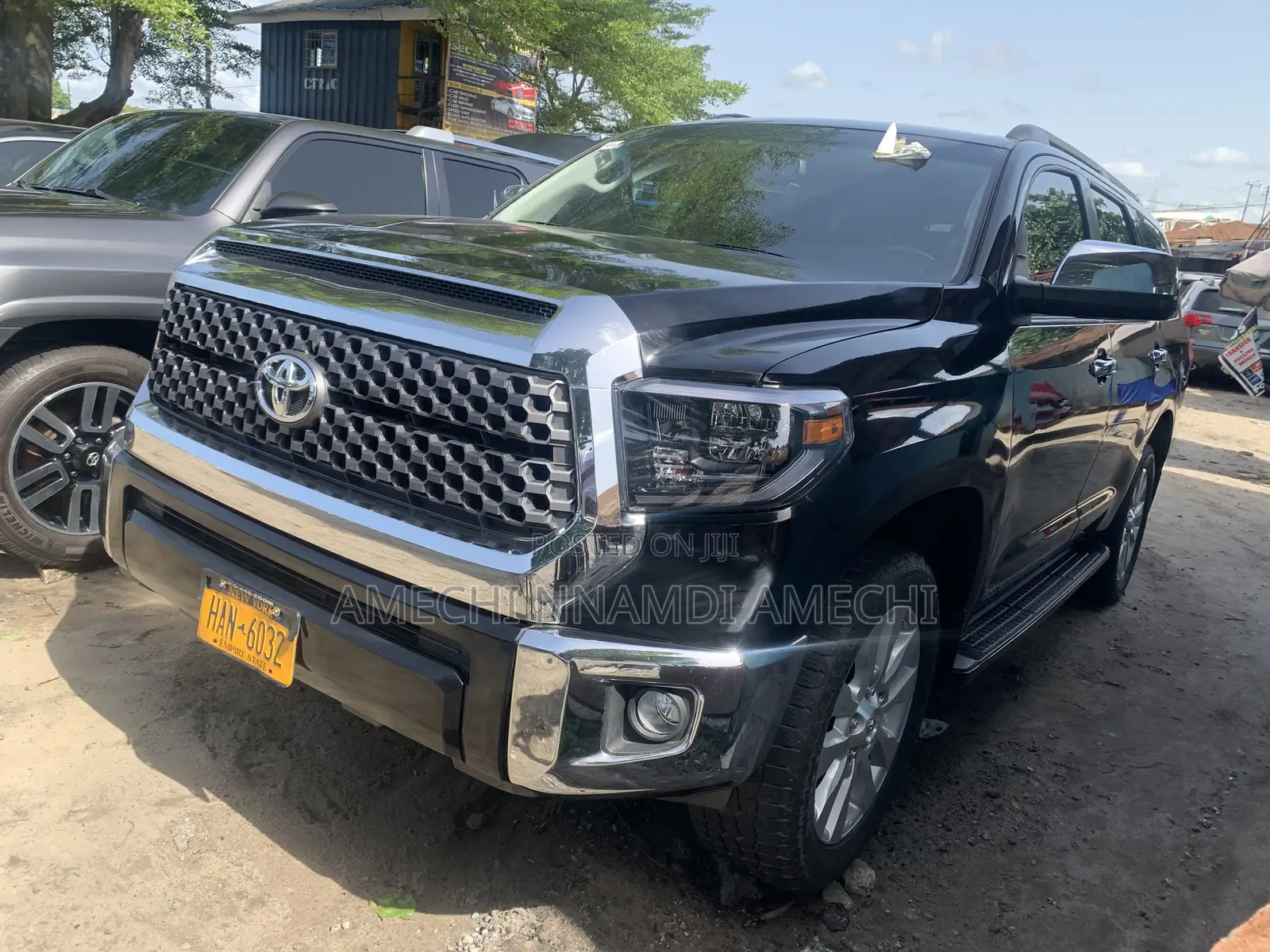 Toyota Sequoia Platinum 4x4 2018 Black