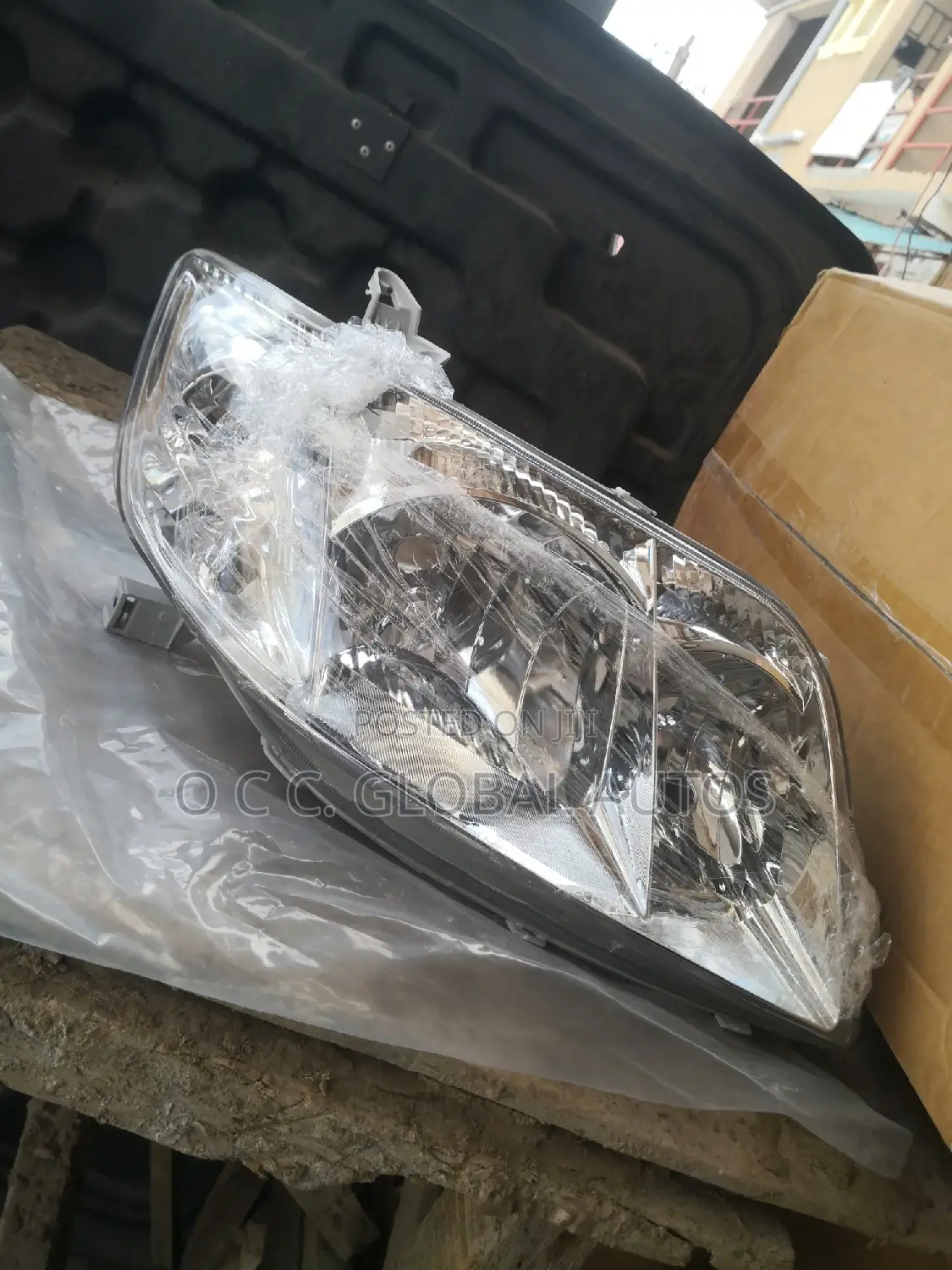 Headlamp Corolla 1.8 Bank Model