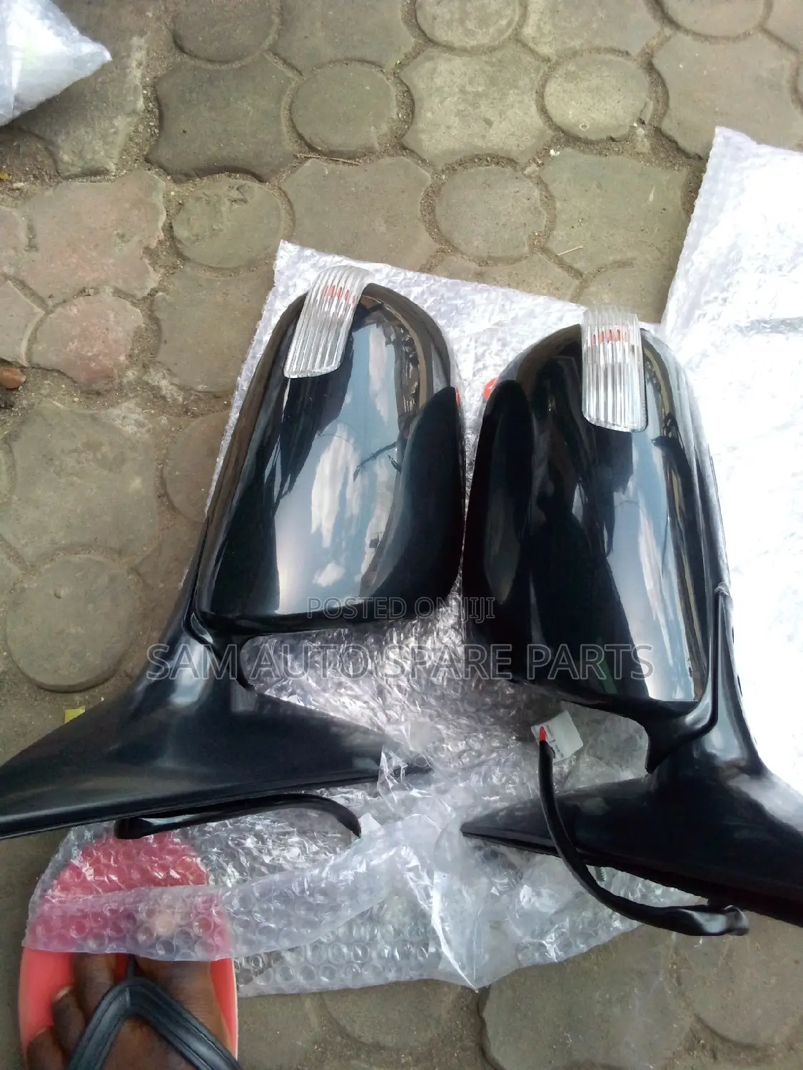 Toyota Camry 010 Side Mirror the Two Side