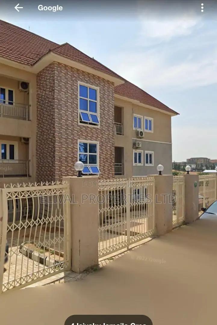 2 BEDROOM Beautifully Furnished and Serviced Apartment