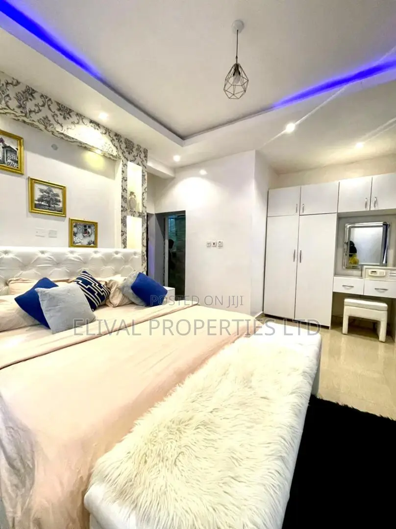4bedrooom Luxurious Classy Serviced Apartment
