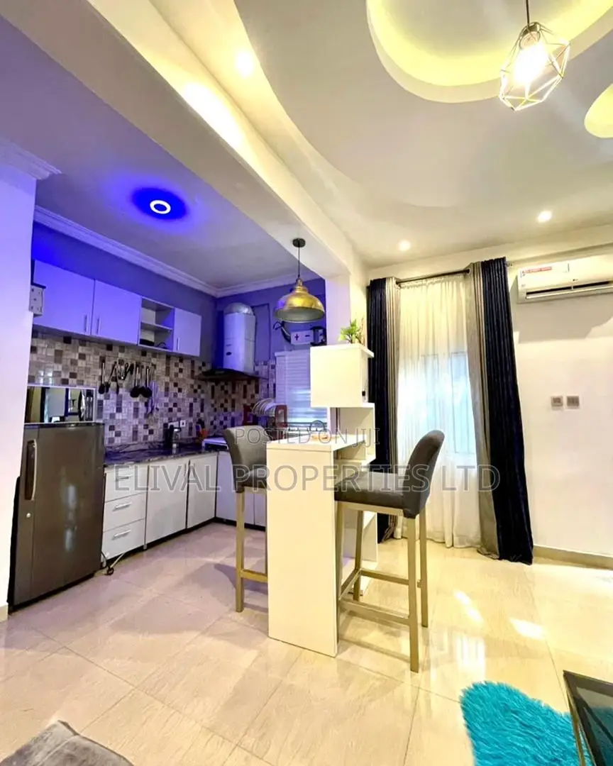4bedrooom Luxurious Classy Serviced Apartment