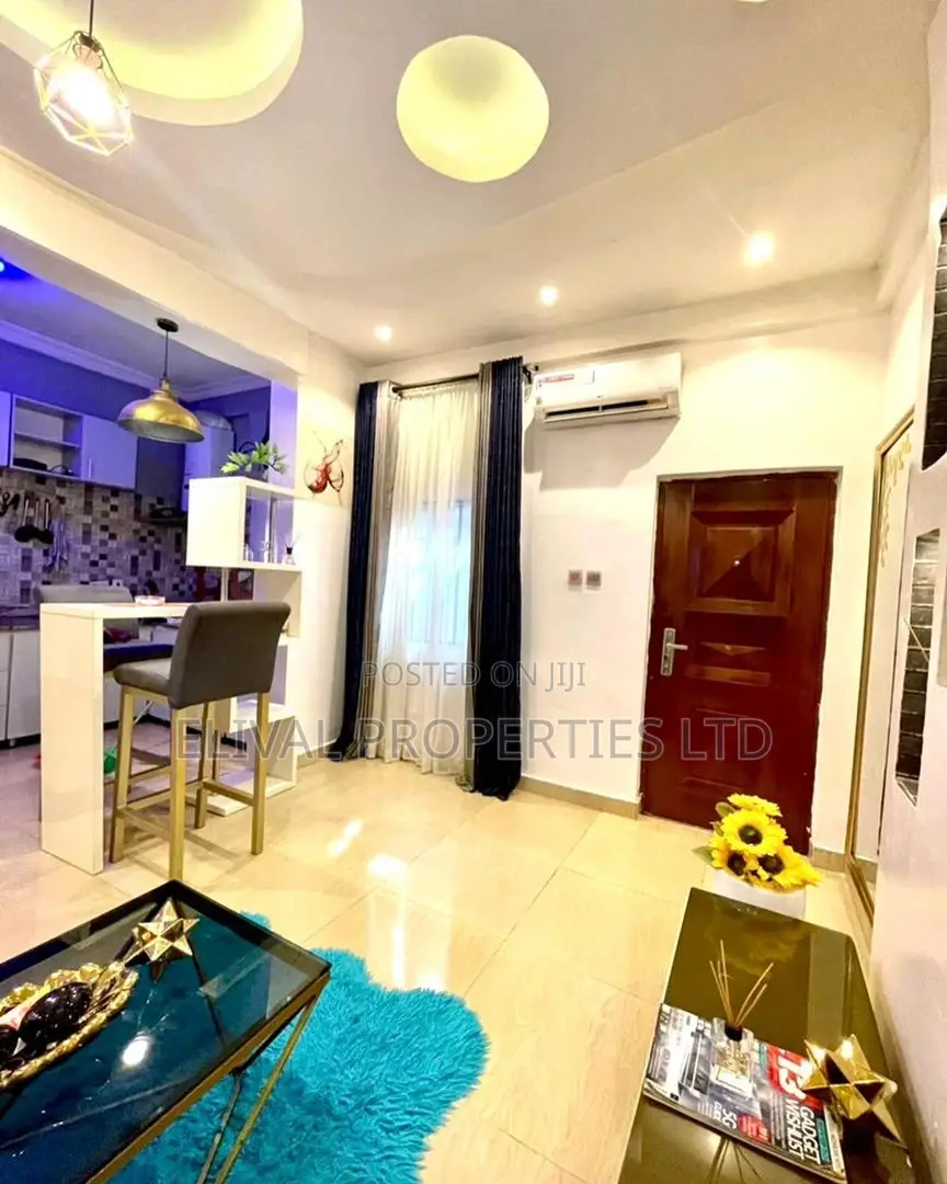 4bedrooom Luxurious Classy Serviced Apartment