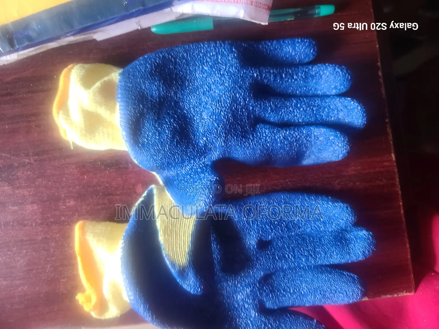 Cotted/Gripped Hand Clove