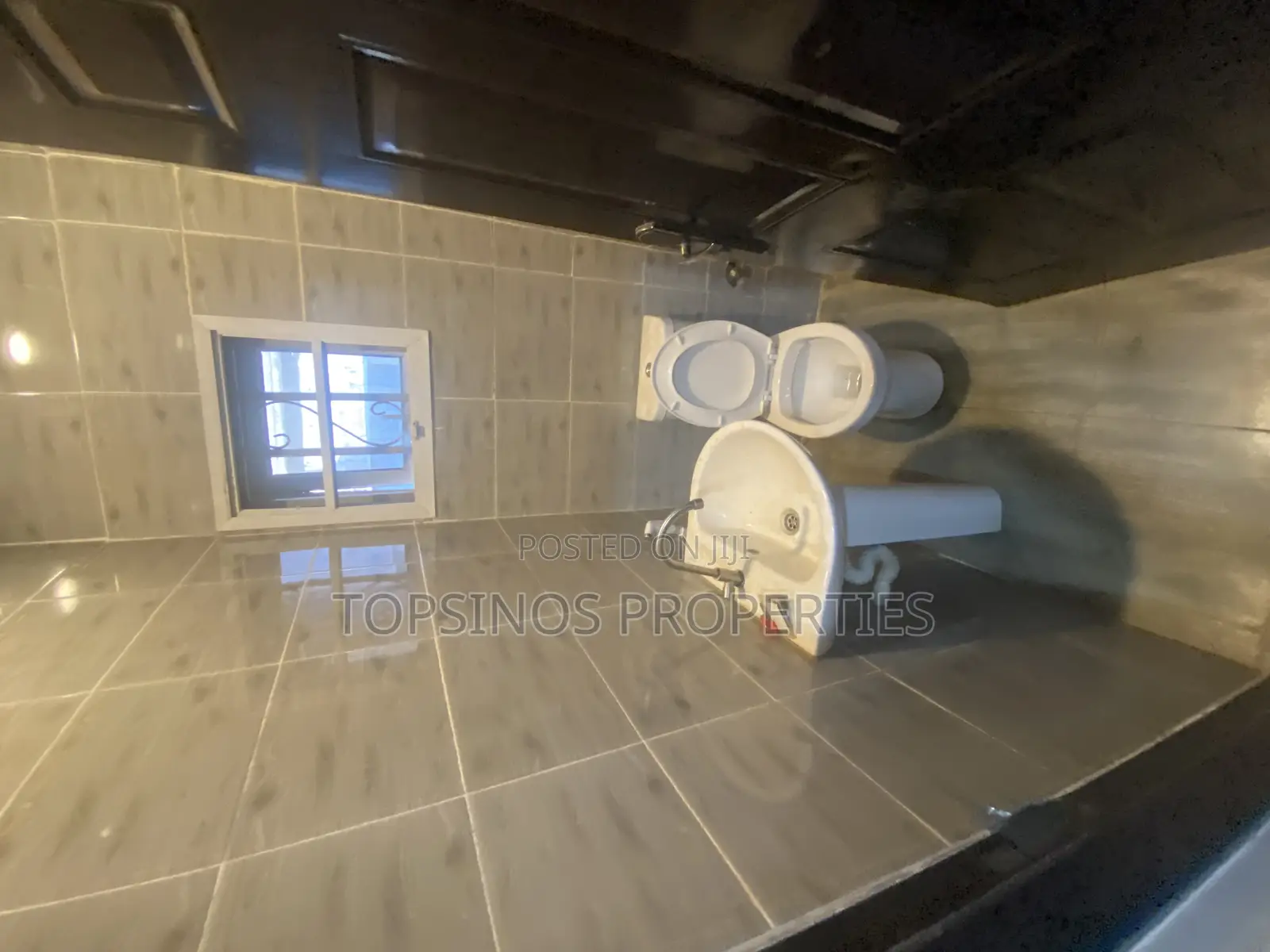 3bdrm Bungalow in Dawaki for rent