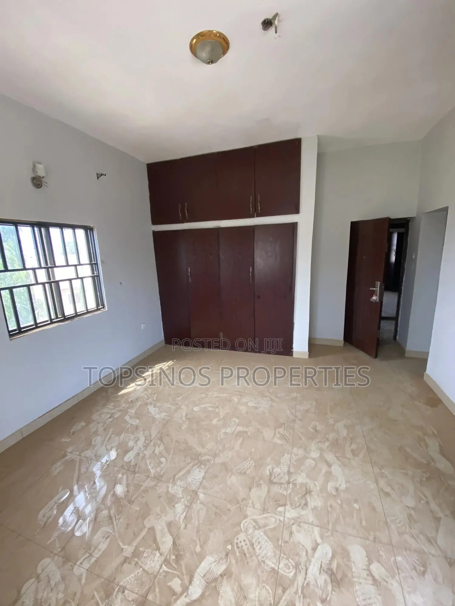 3bdrm Block of Flats in Dawaki for rent