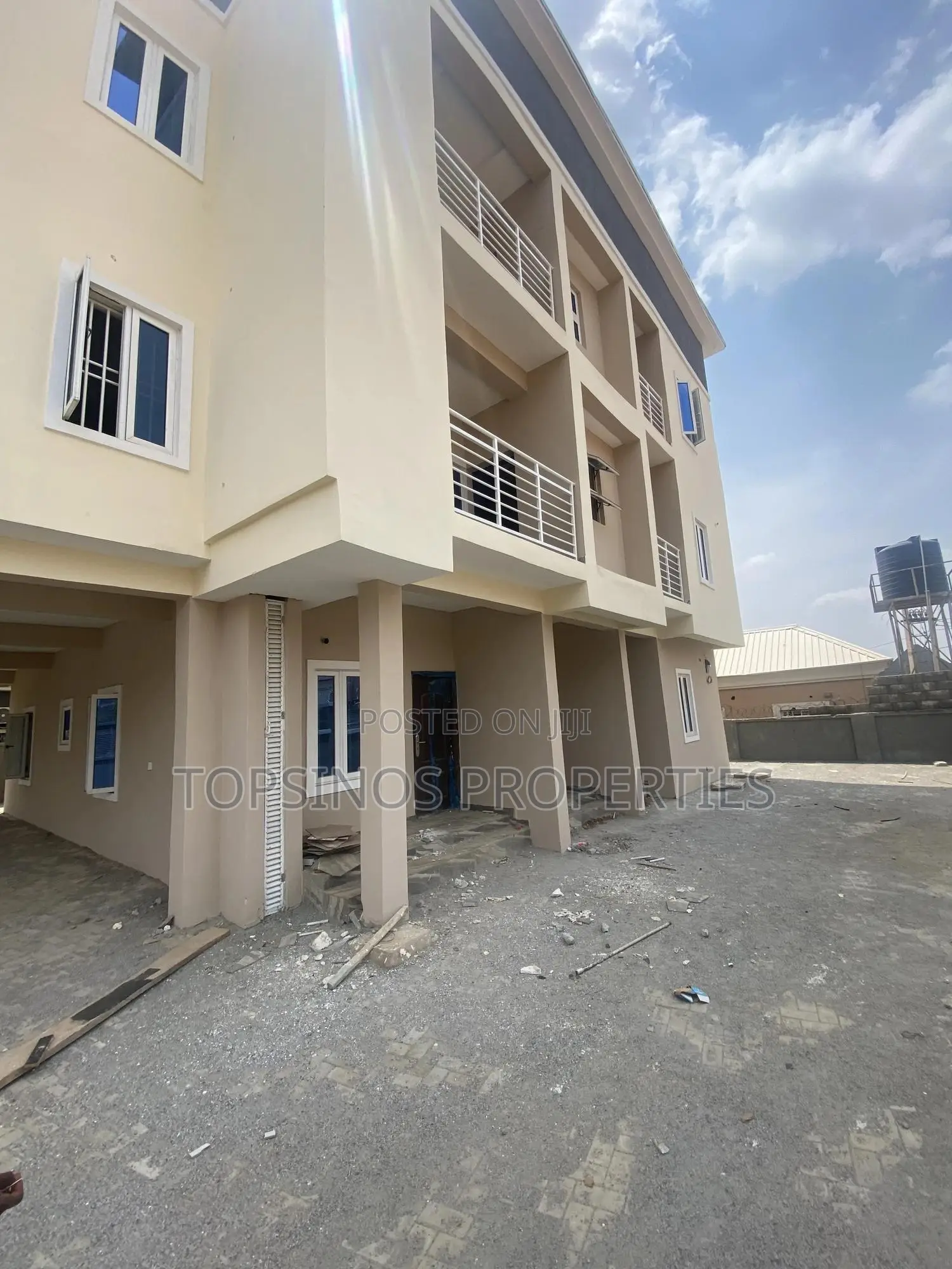 1bdrm Block of Flats in Dawaki for rent