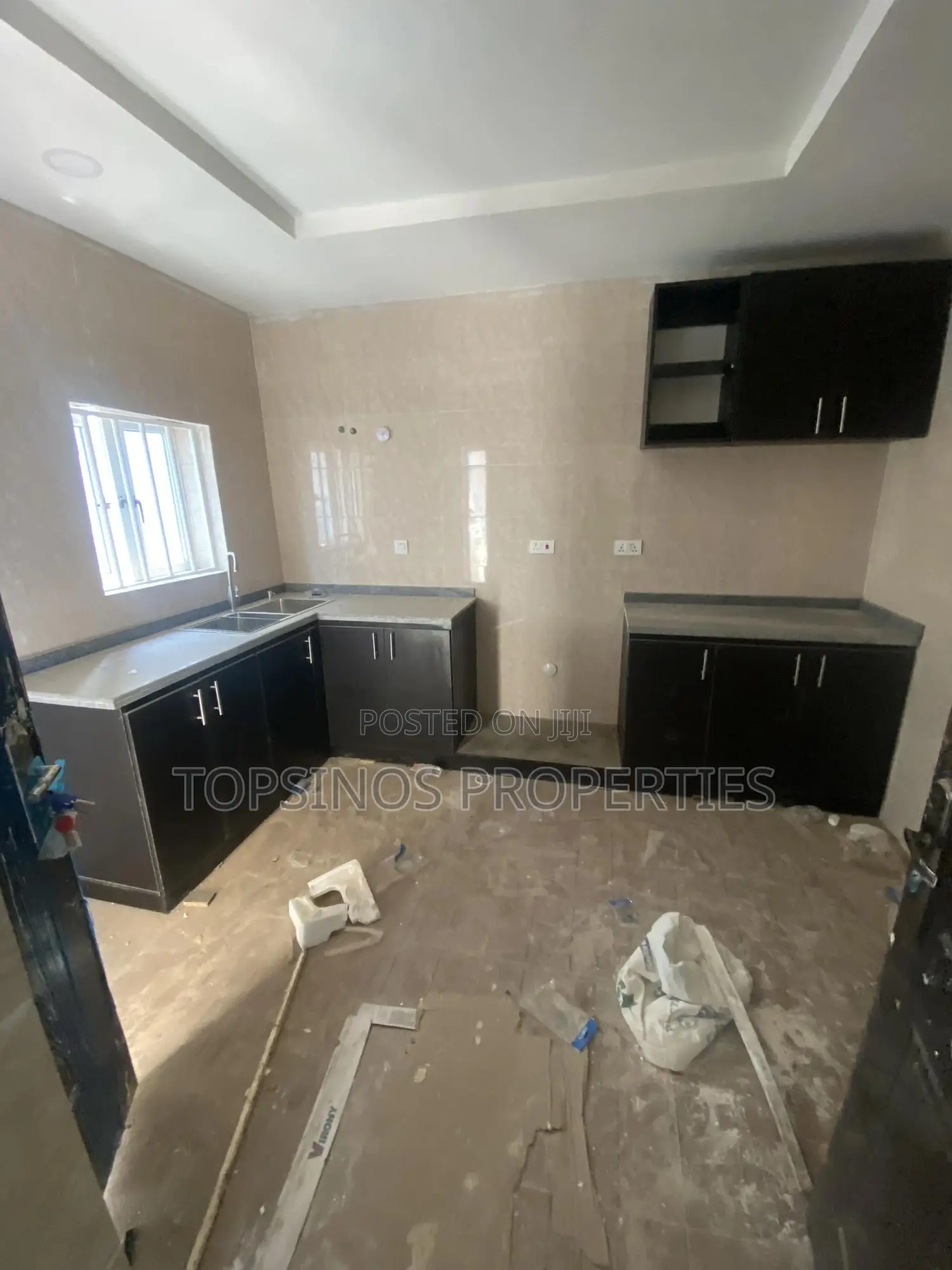 2bdrm Block of Flats in Dawaki for rent