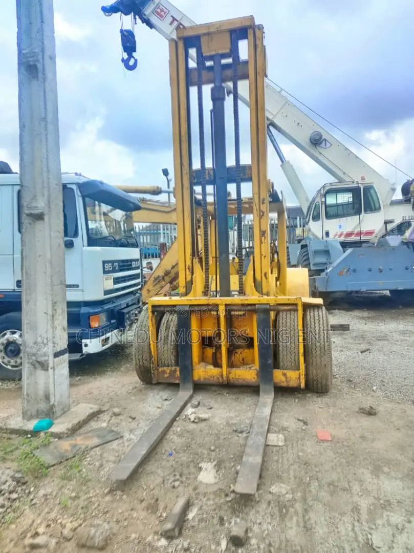 Hyster Folklift 14 Tons