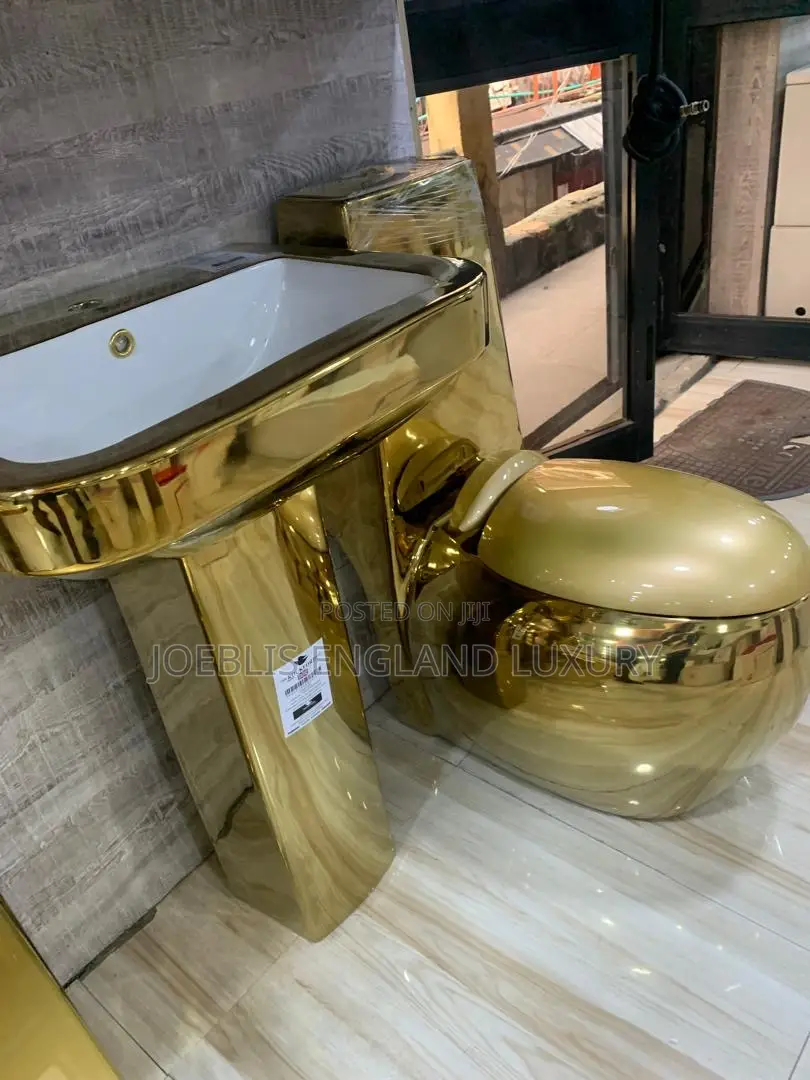 Executive Big Set of Gold WC
