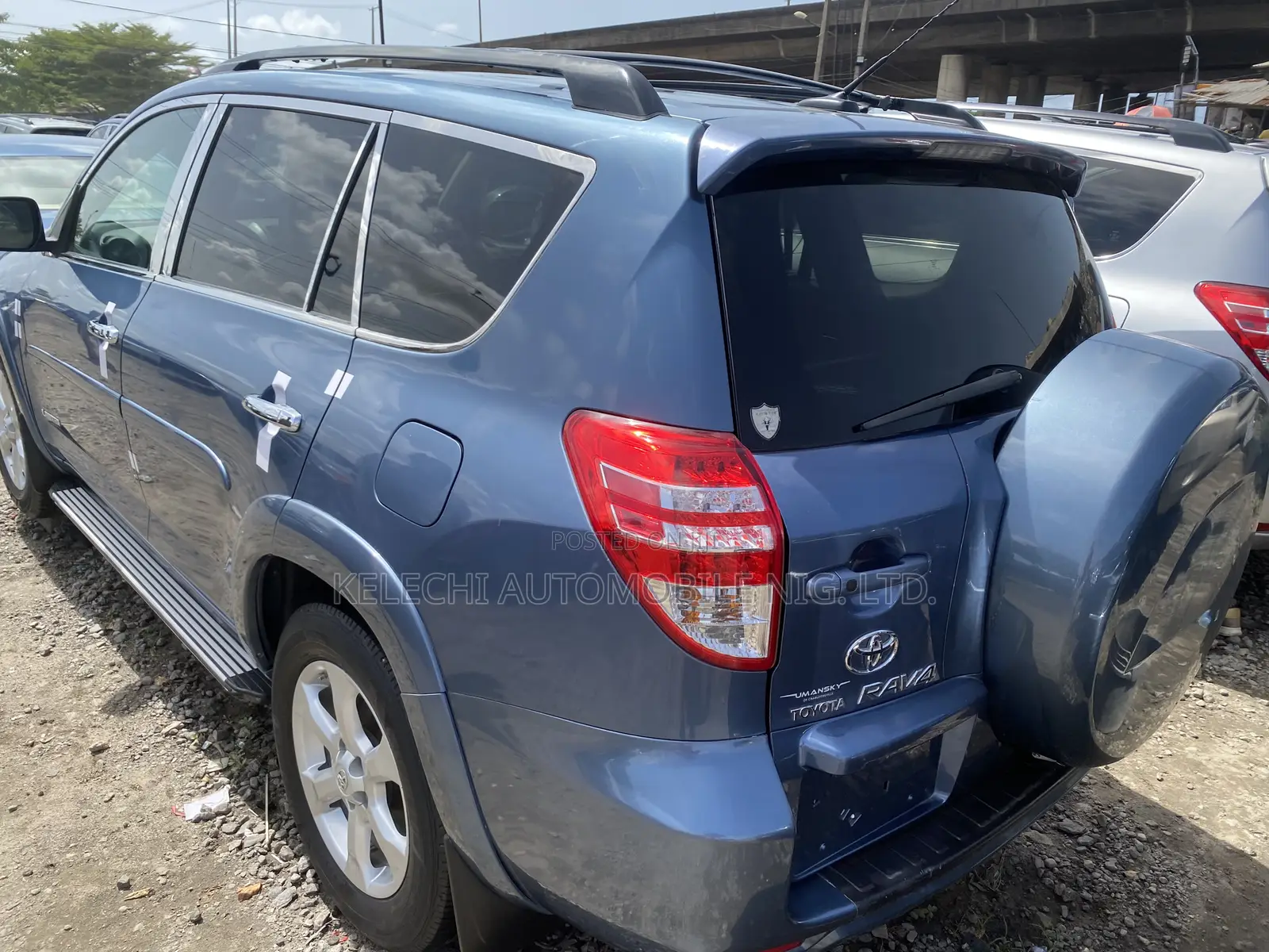 Toyota RAV4 2.5 Limited 2010 Blue