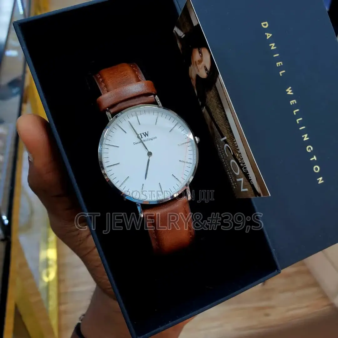 Flat Watch Simple Mature for Men's Daniel Willington