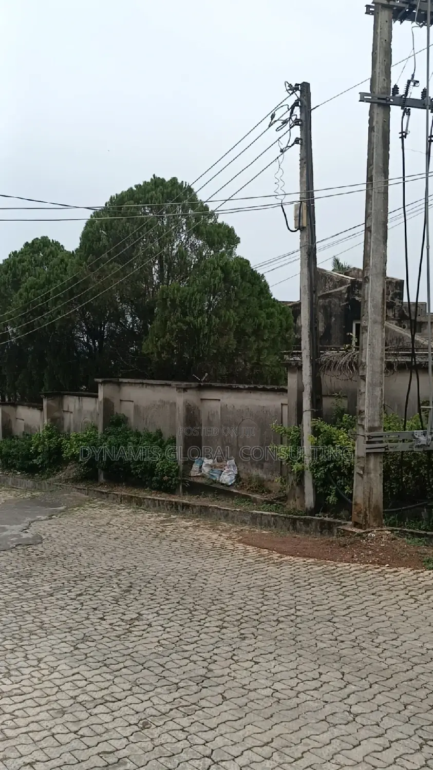 300sqm With Cofo in Isheri Magodo.
