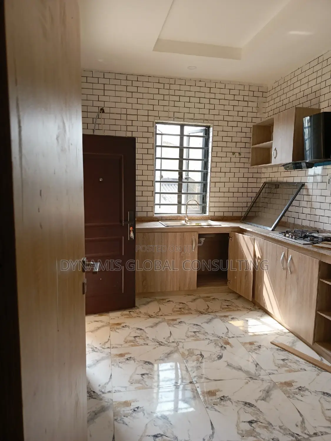 Furnished 2bdrm Block of Flats in Tijani Bello Close, Berger for sale