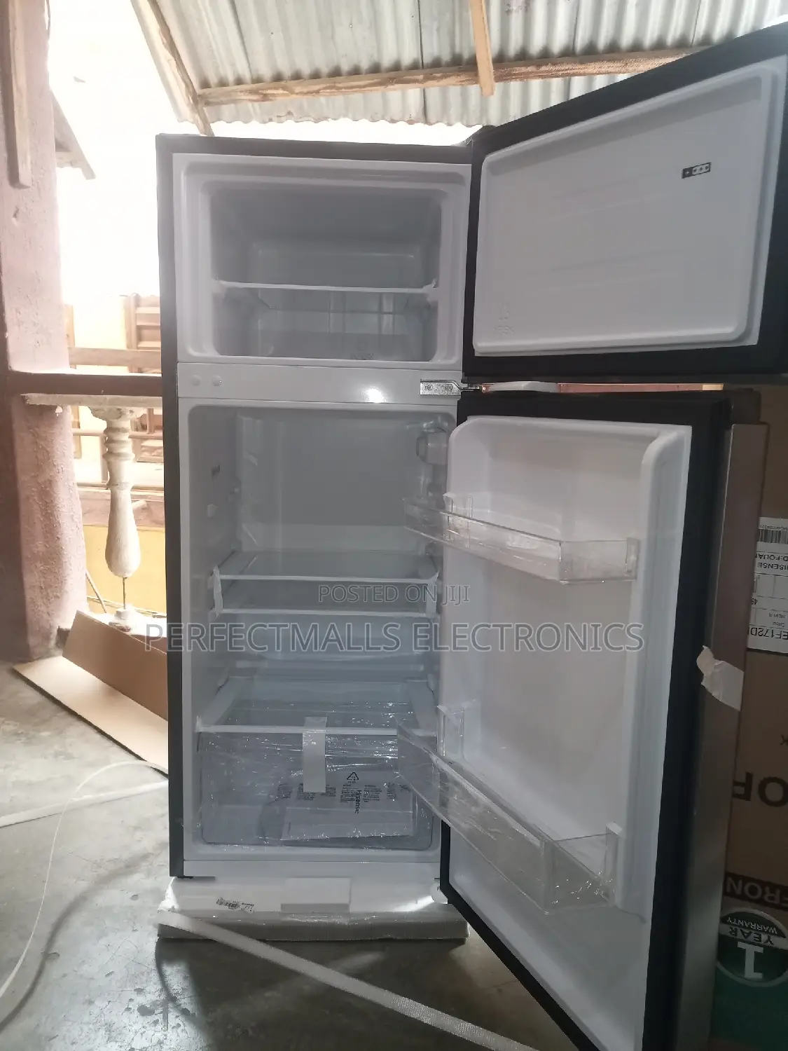 Hisense 205l Double Door Refrigerator -Ref205dr