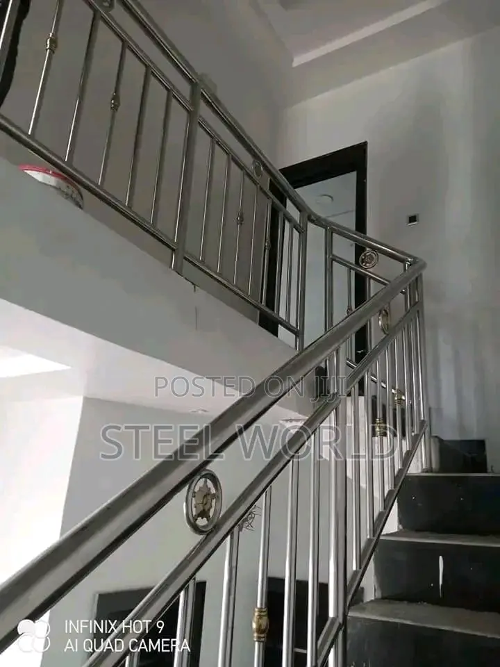 Simple Balustrade Handrail Design