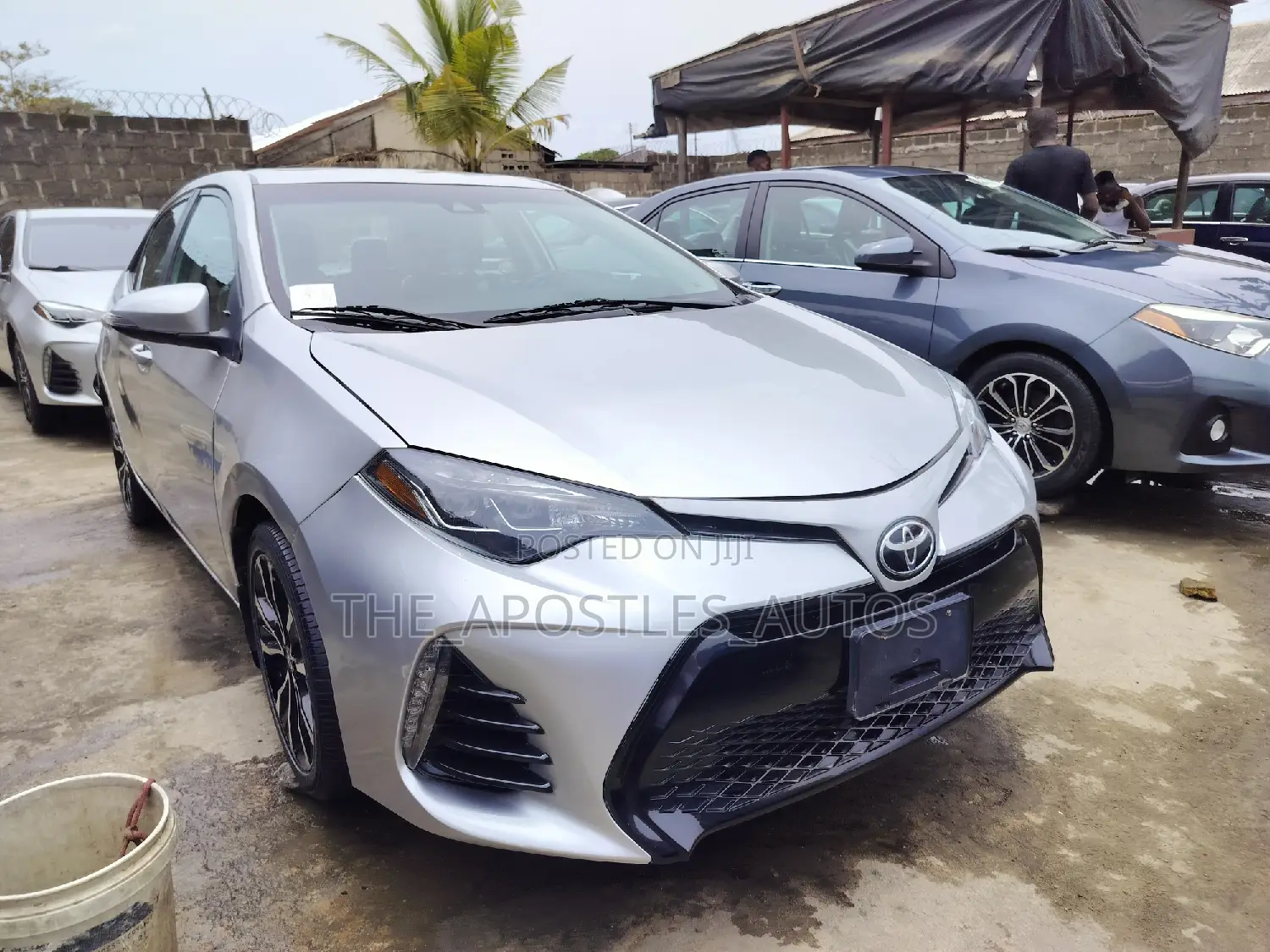 Toyota Corolla XSE (1.8L 4cyl 2A) 2019 Silver
