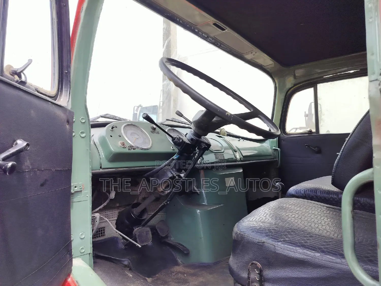 911 Tipper Truck With Auxiliary