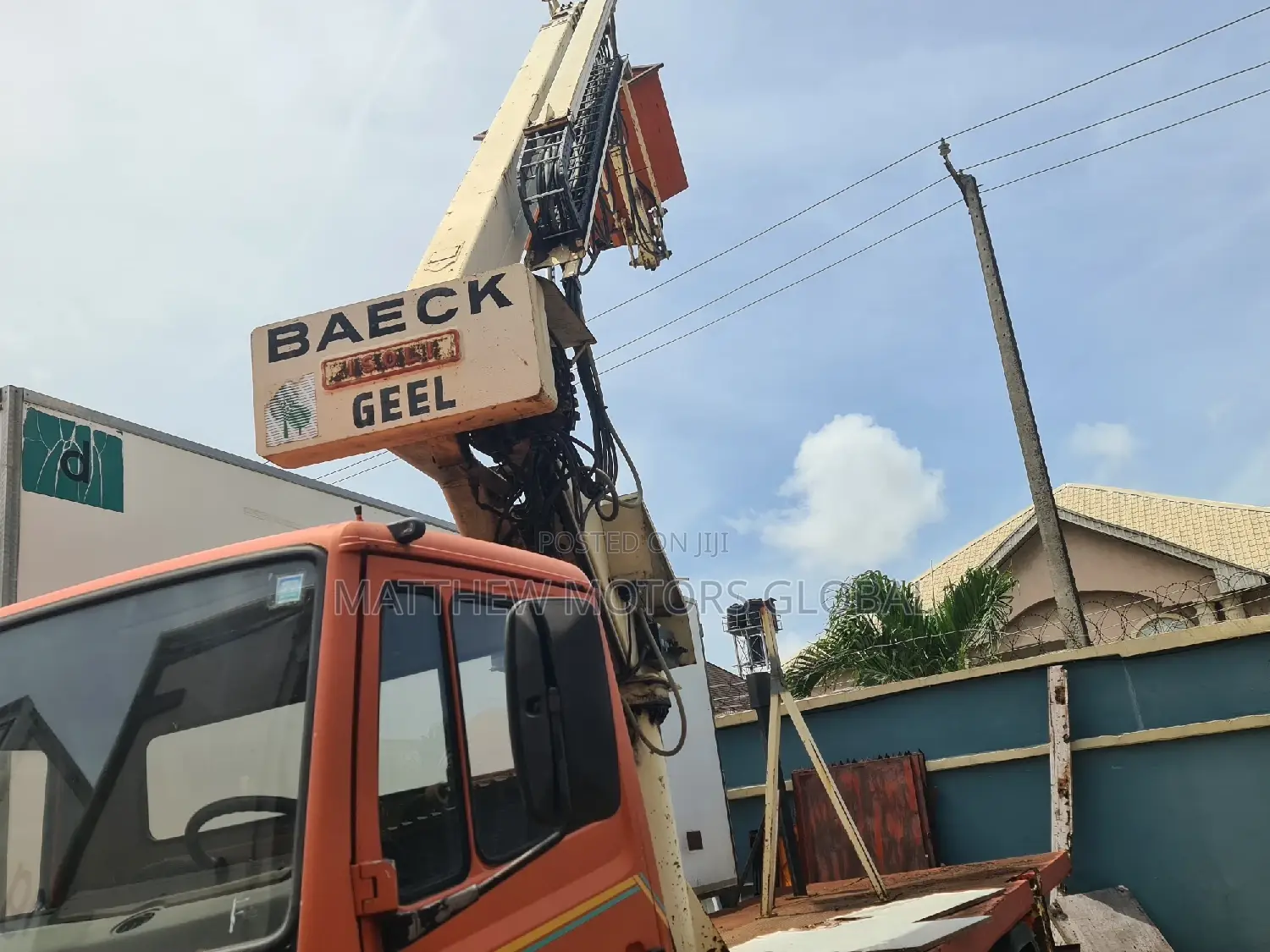 Foreign Used Mercedes Benz Street Lights Maintenance Truck