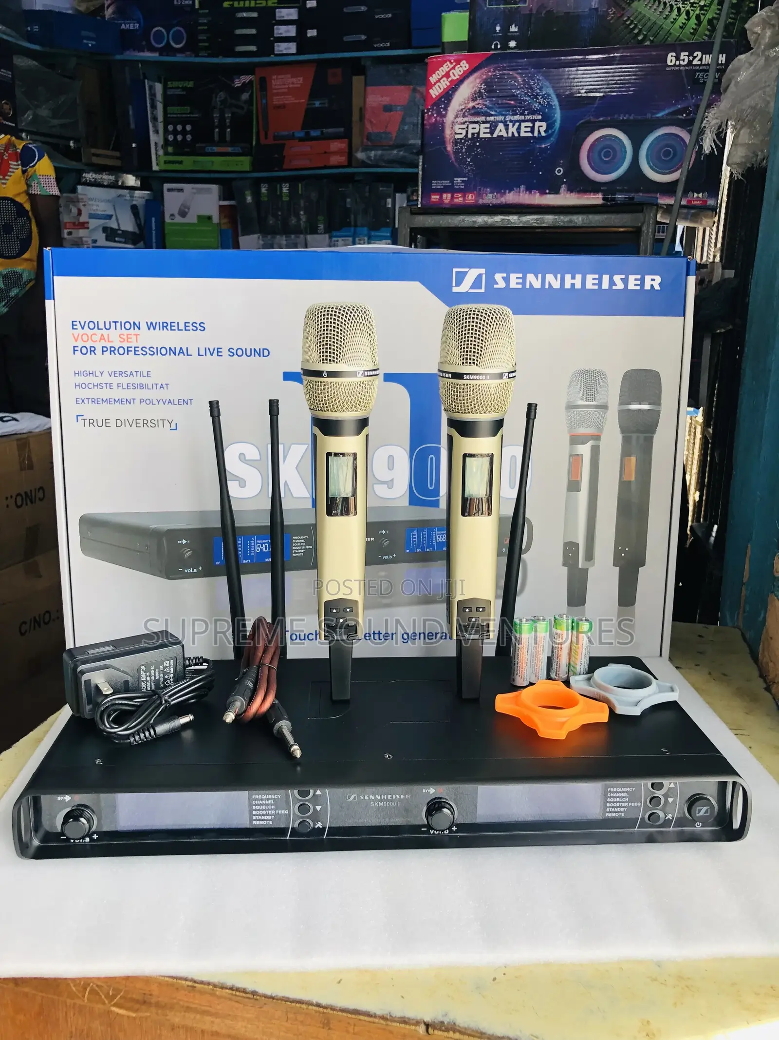 SKM9000 Wireless Microphone