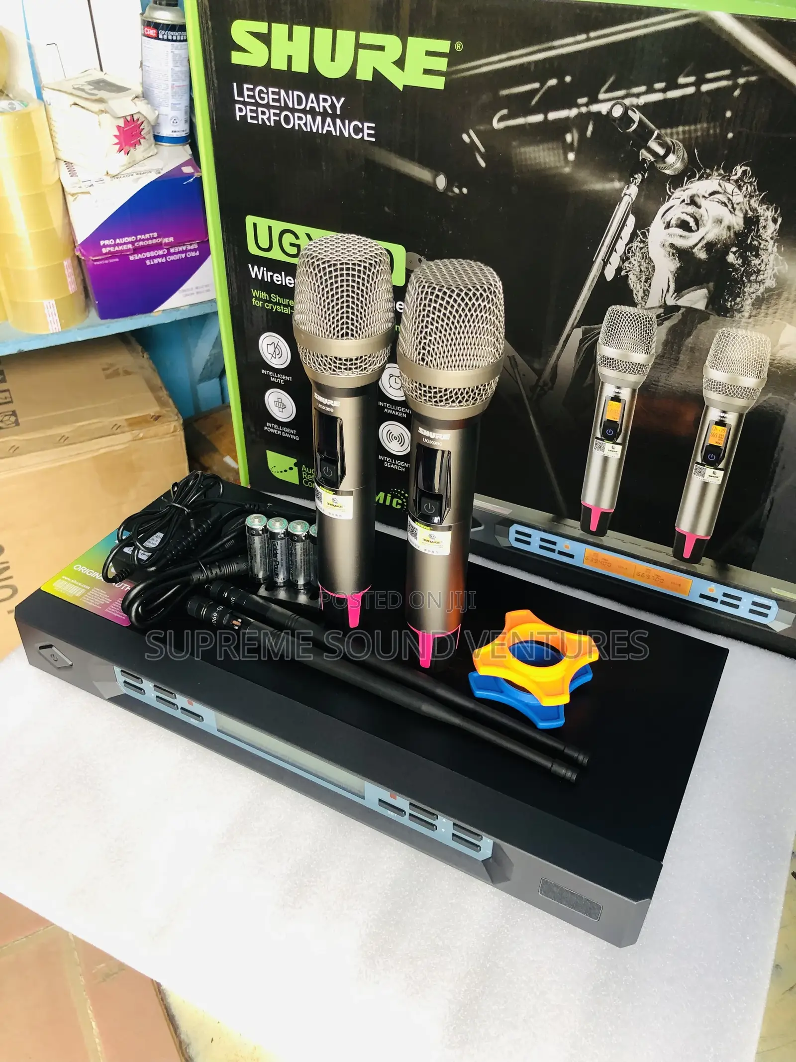 UGX999 Wireless Microphone