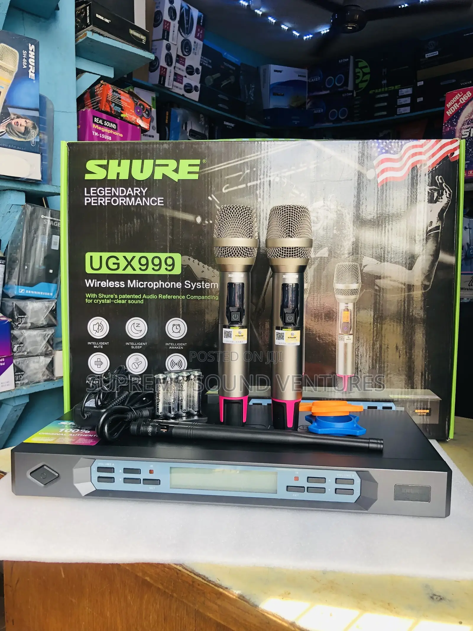 UGX999 Wireless Microphone