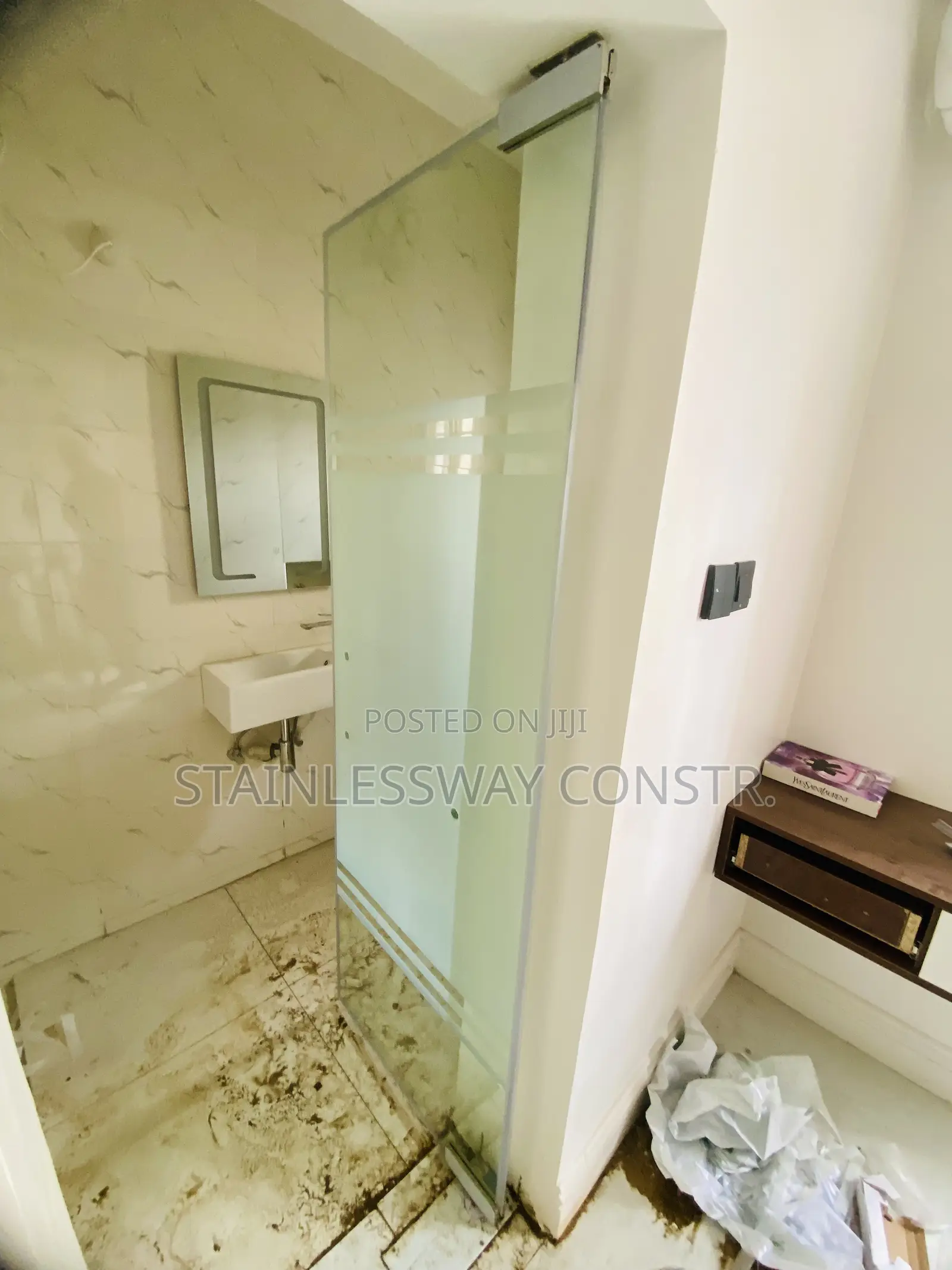 Swing Single Glass Door
