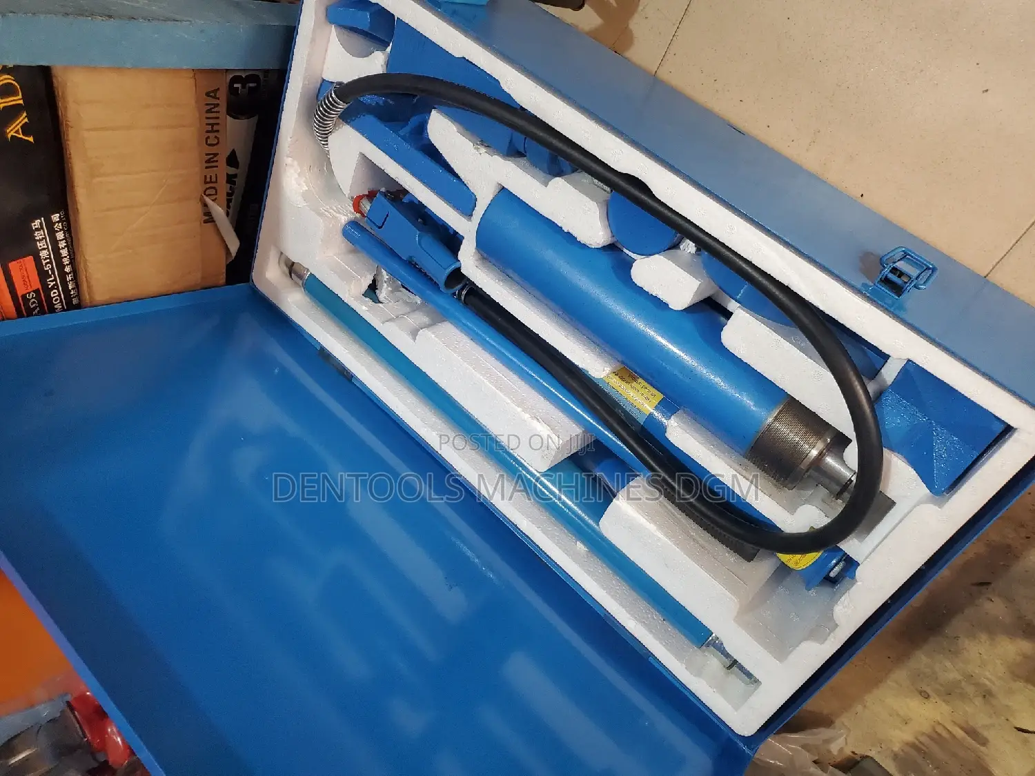 Hydraulic Auto Body Repair Kit 20 Ton