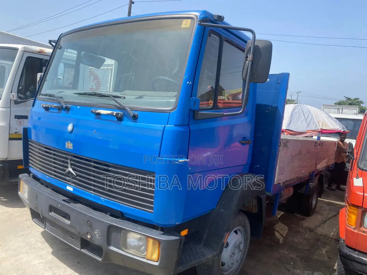 Mercedes Benz 814 2004 Model