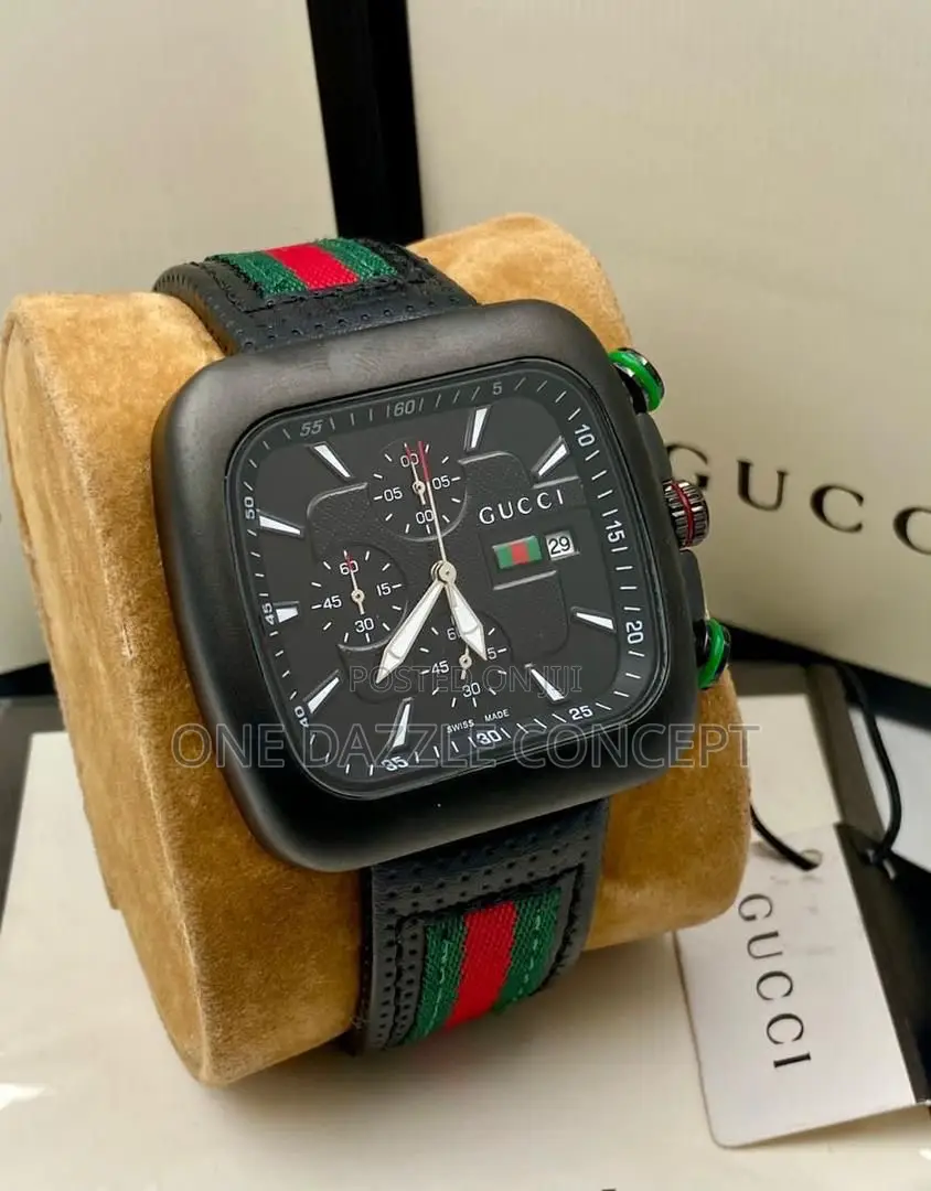 Gucci Leather Wrist Watch
