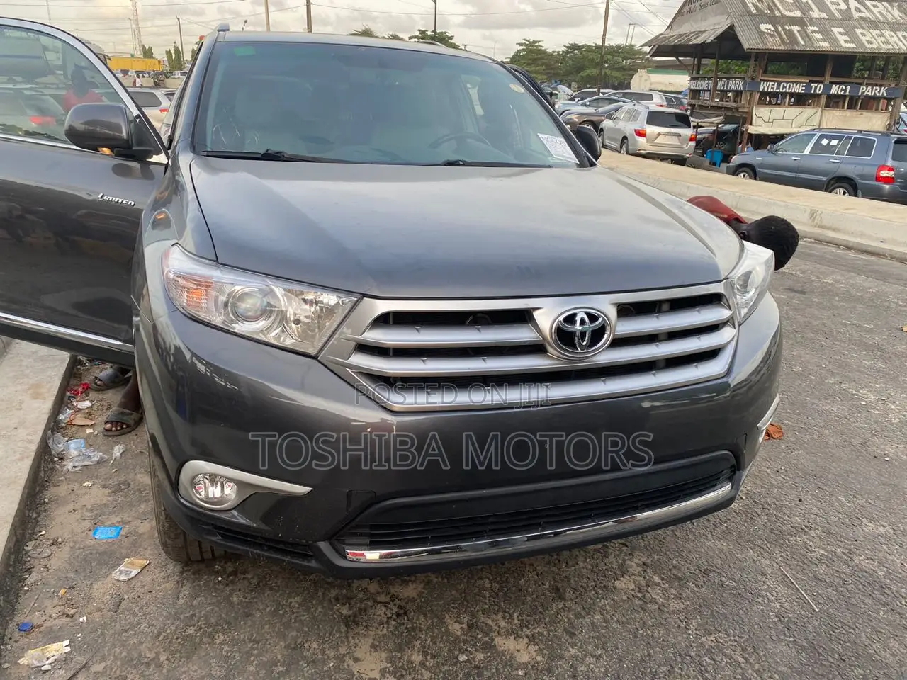Toyota Highlander Limited 2012 Gray