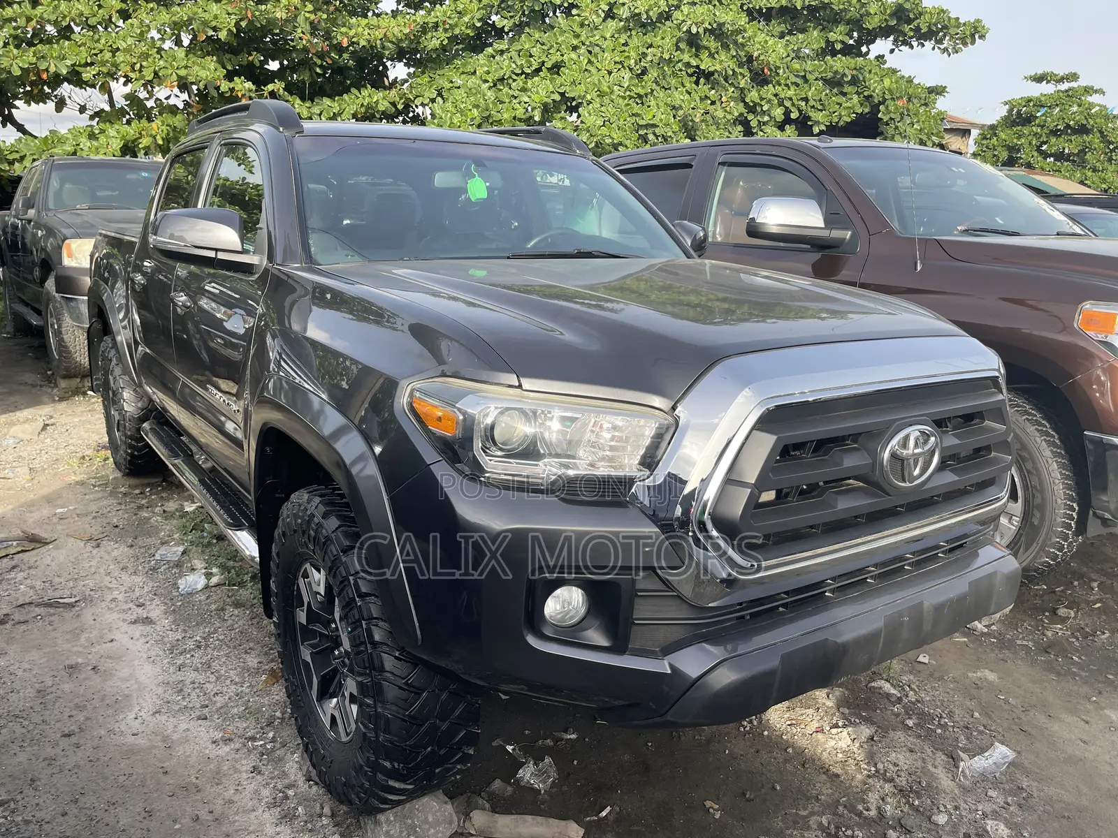 Toyota Tacoma 2018 Gray