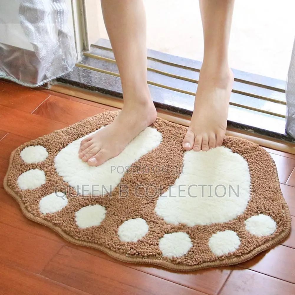 Fluffy Foot Mat