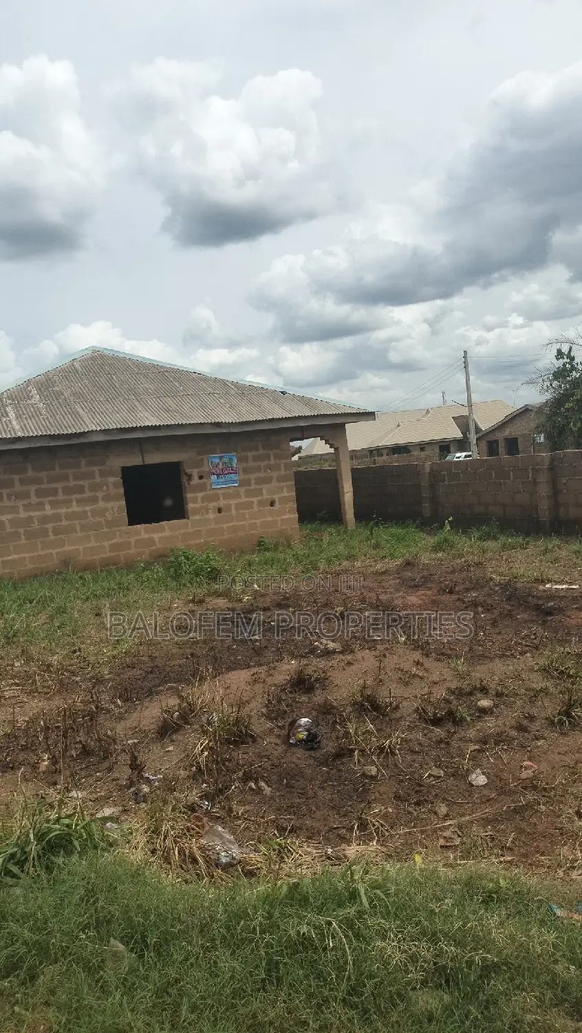 4bdrm Bungalow in Balofem Properties &, Abeokuta North for sale