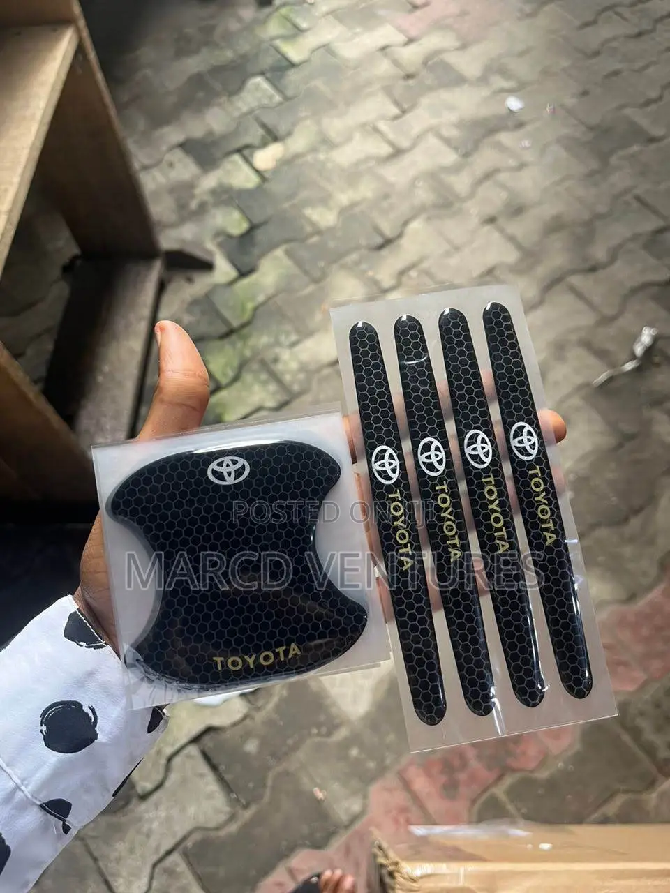 Carbon Fiber Rubber Strap Door Guard