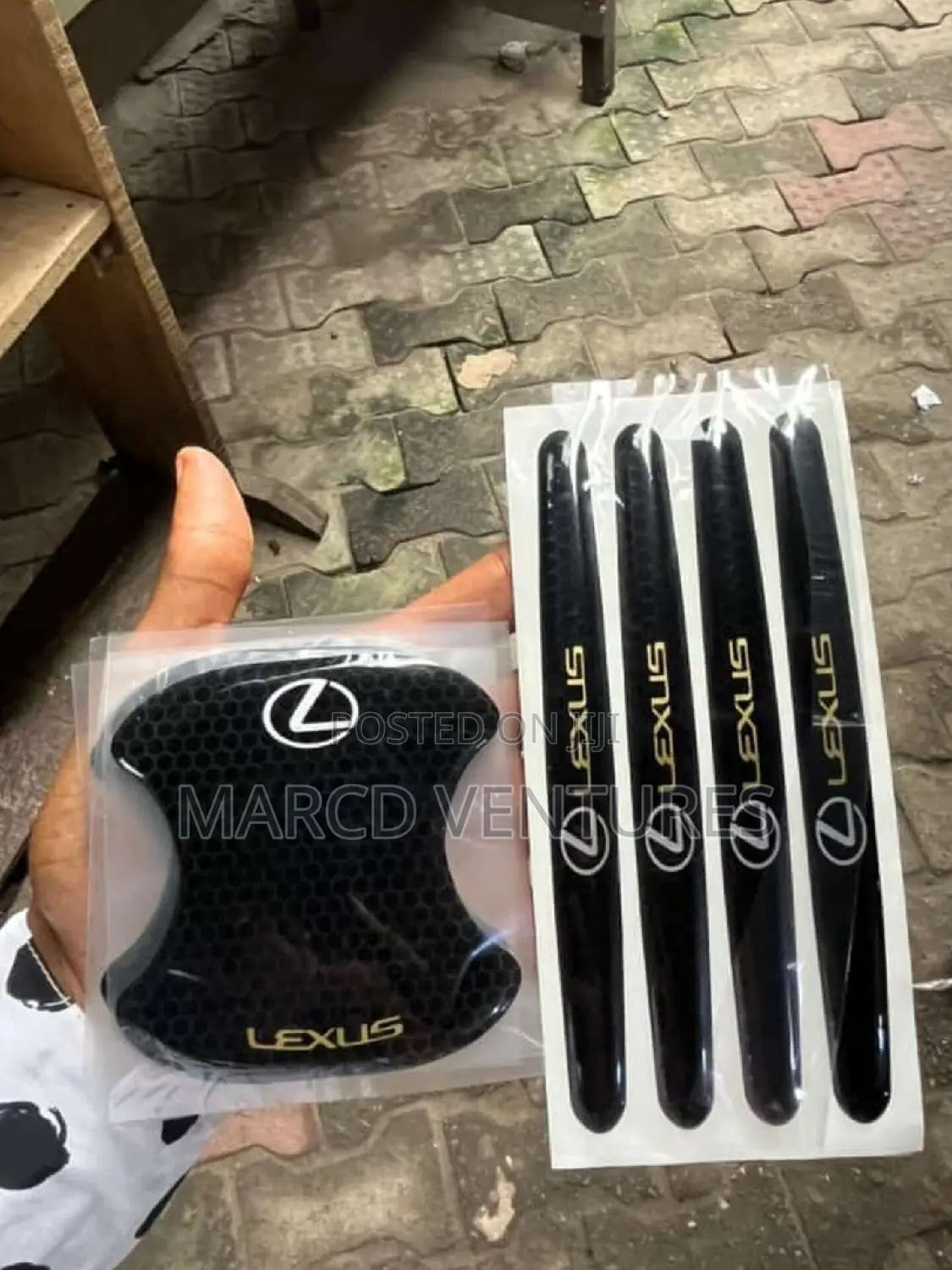Carbon Fiber Rubber Strap Door Guard