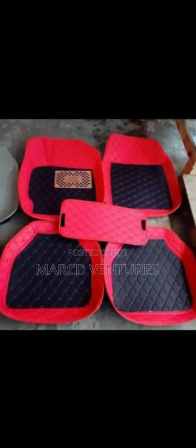 Universal Leather Foot Mat for All Car Model.